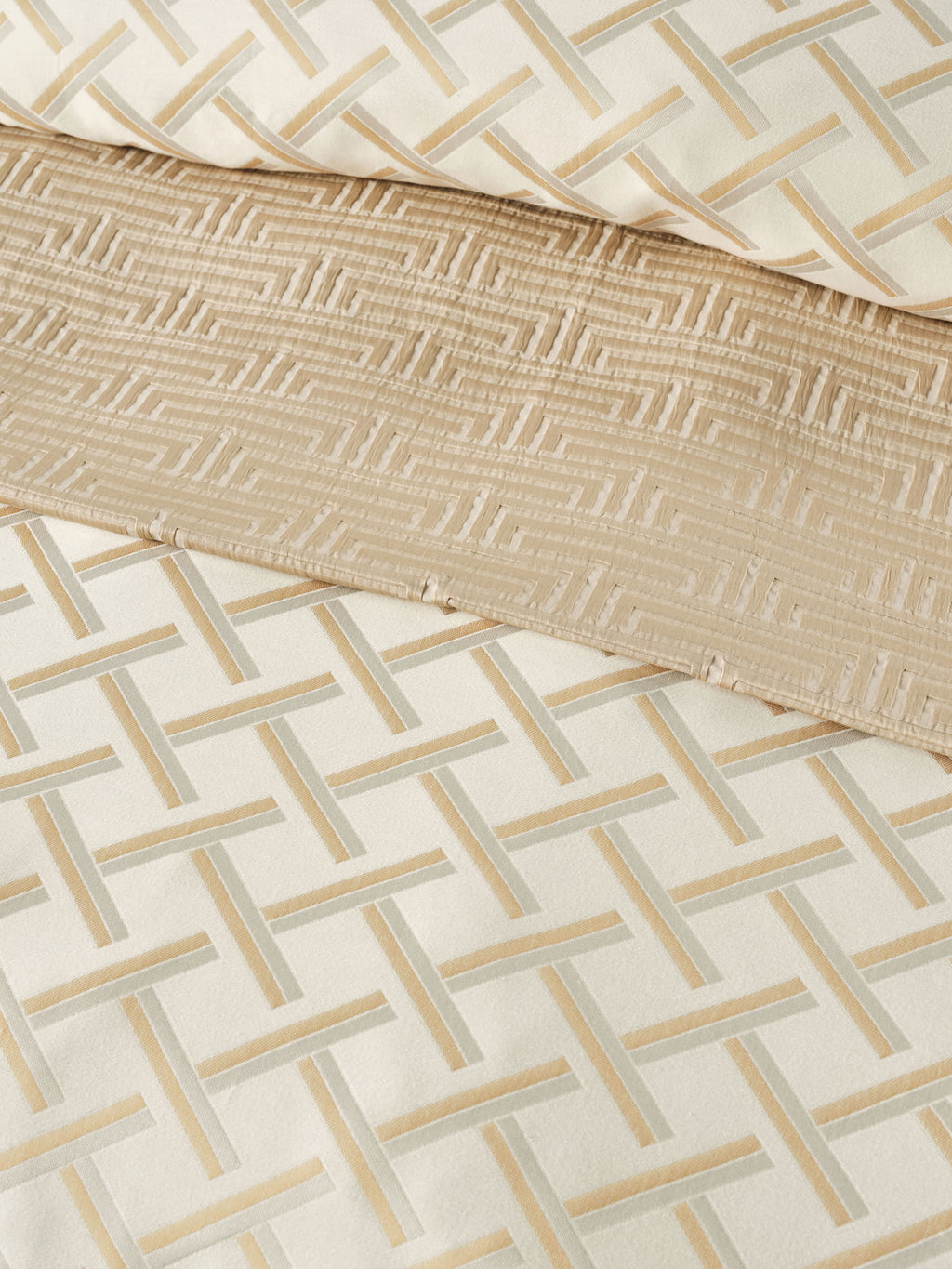 Valeria Champagne Quilt Cover Set