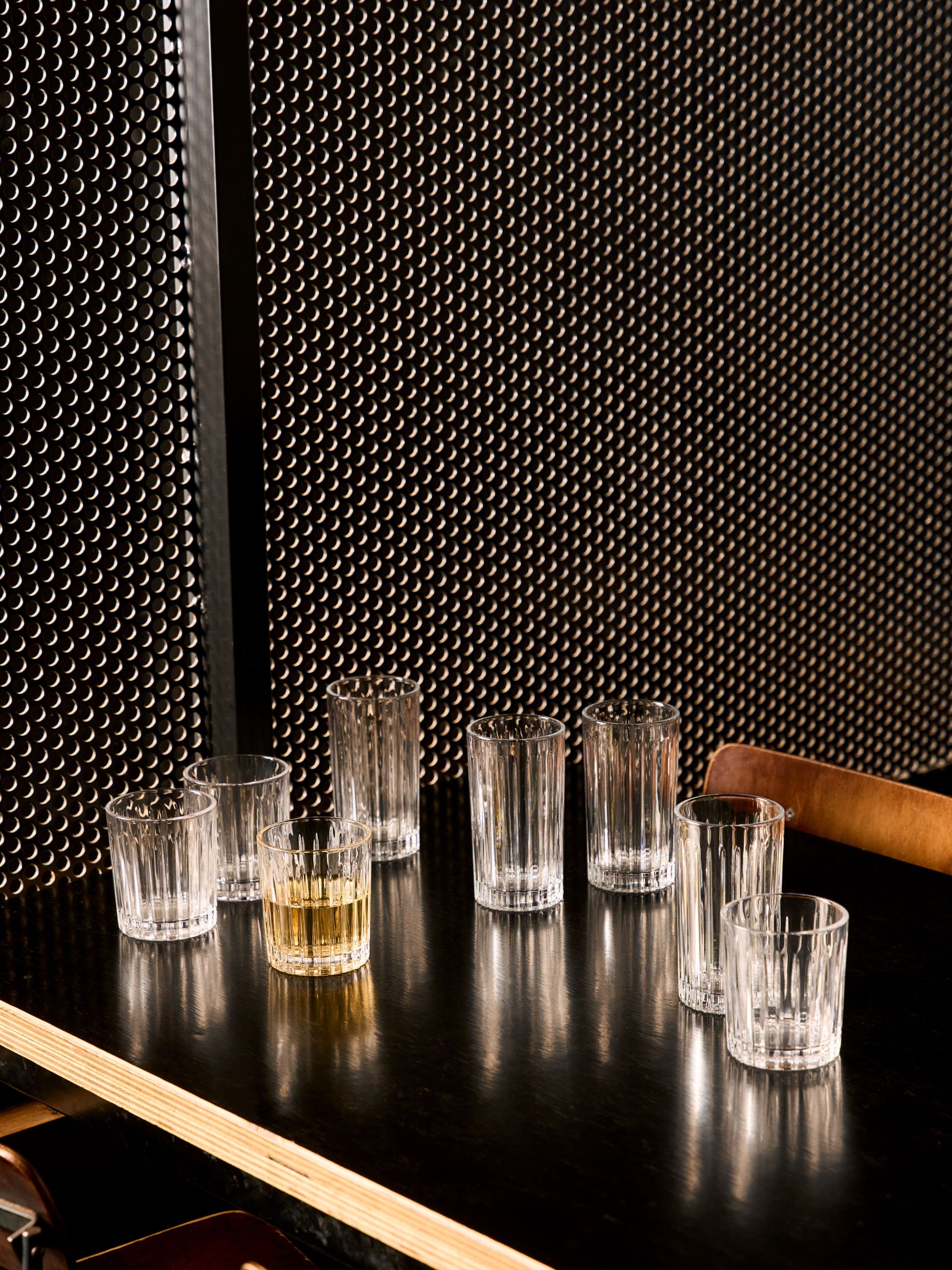 Jonnie Linear 12-Piece Glass Set