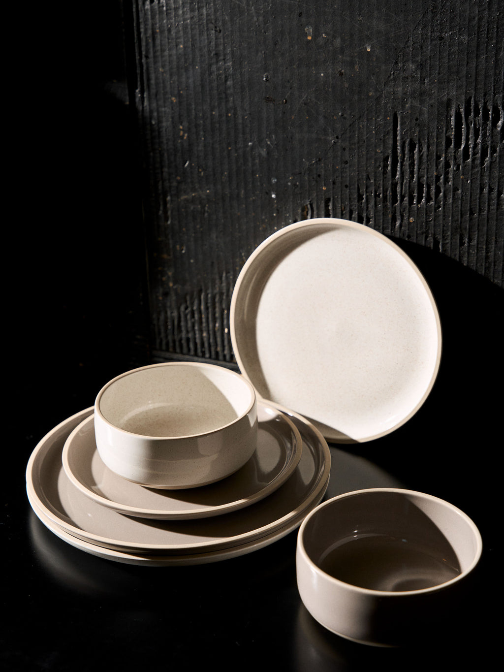 Lucie Cream Speckle 12-Piece Dinner Set