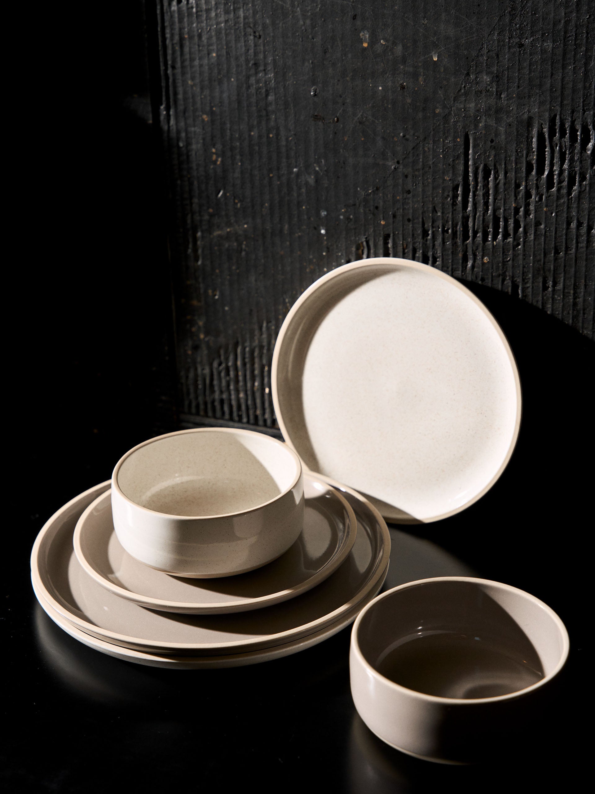 Lucie Cream Speckle 12-Piece Dinner Set
