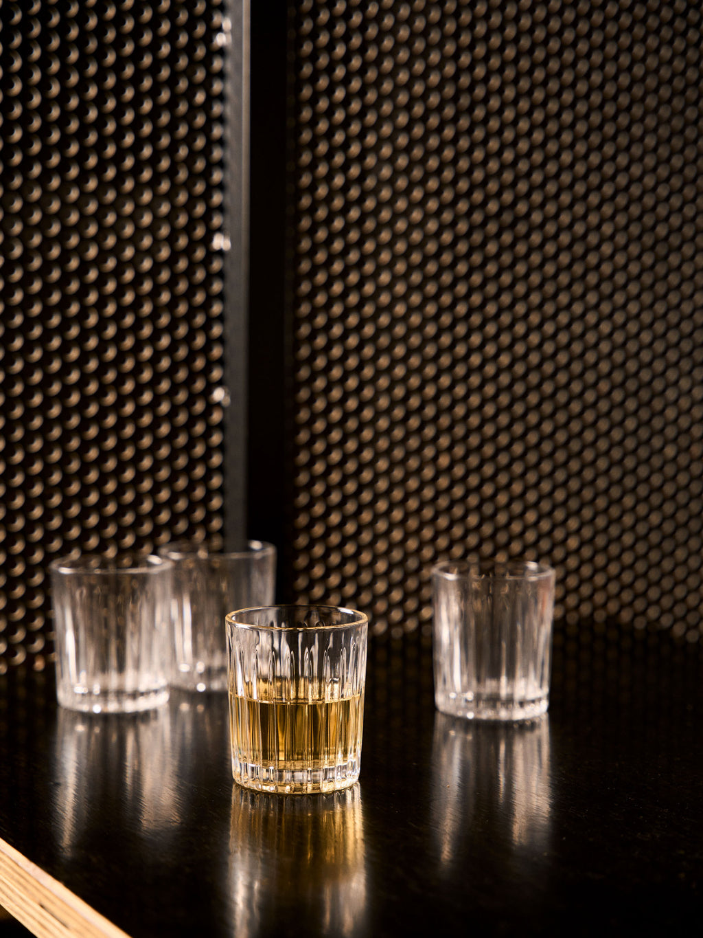 Jonnie Linear 12-Piece Glass Set