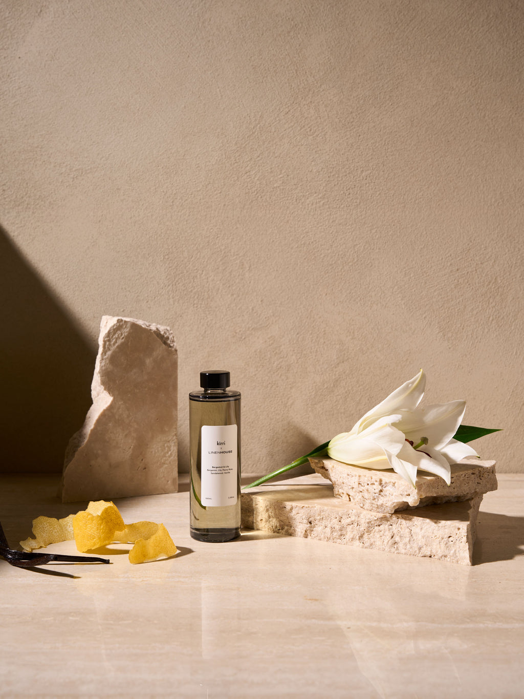 Bergamot-Lily Wood Diffuser Refill Oil 100ml
