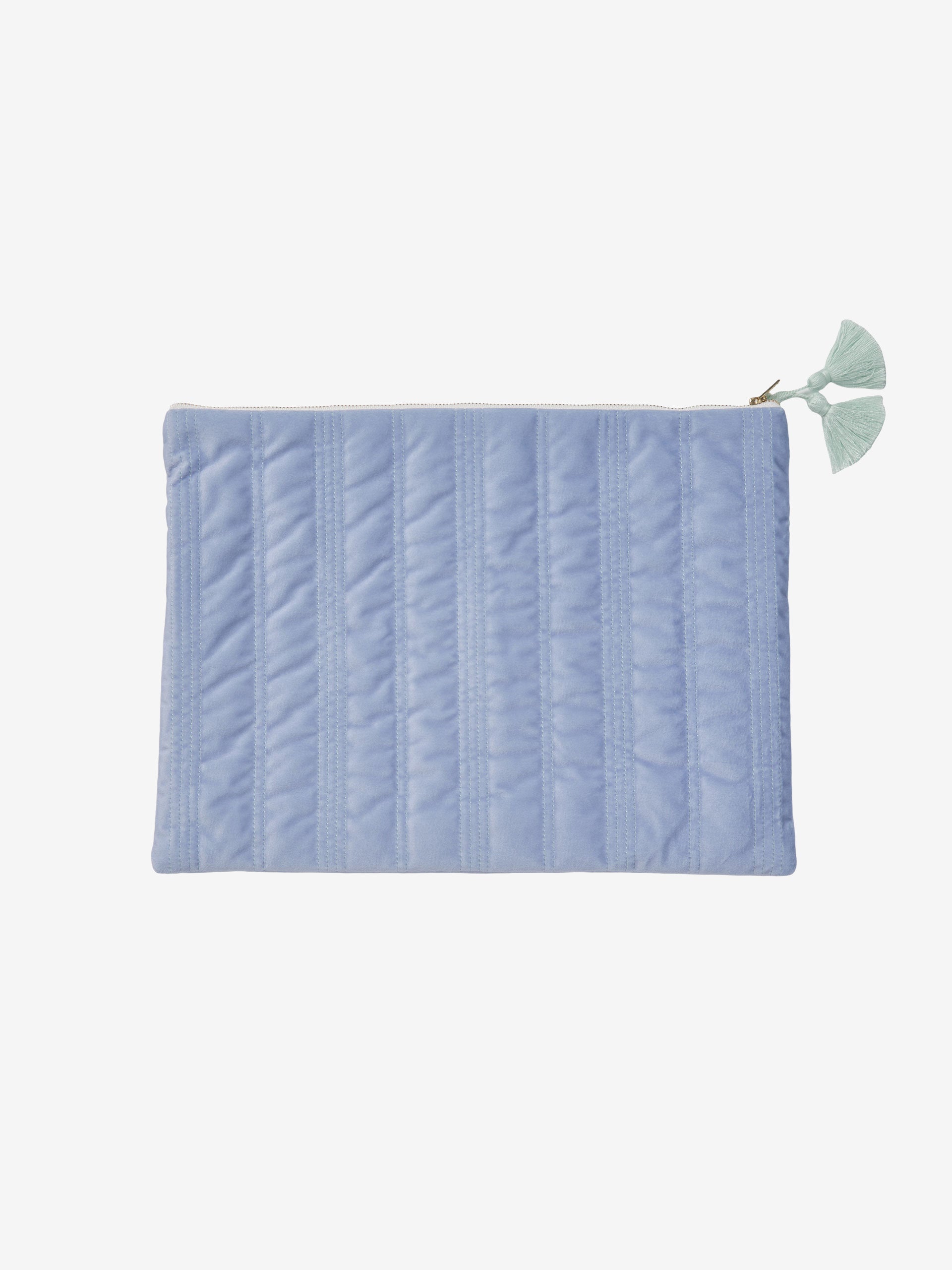 Arlo Hydrangea Pouch