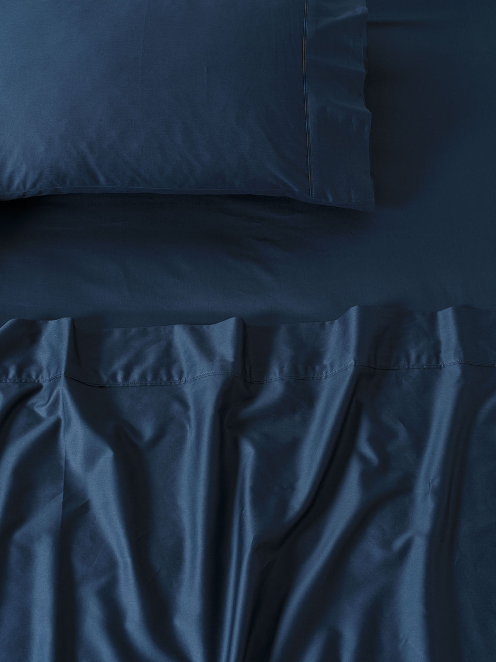Augusta Navy Sheet Set