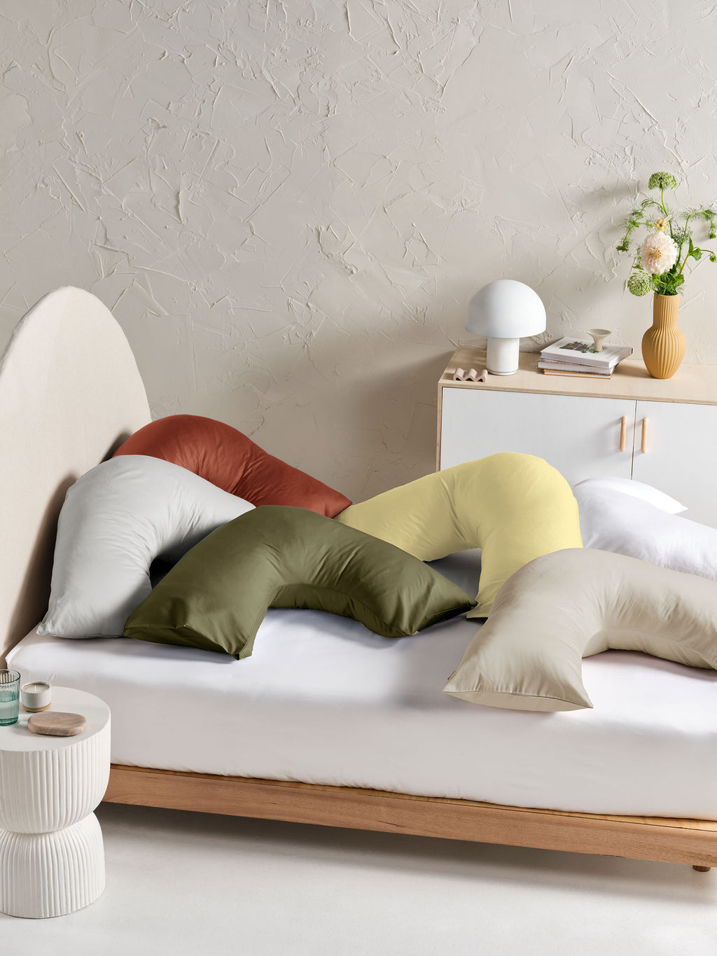 Augusta Natural U-Shaped Pillowcase