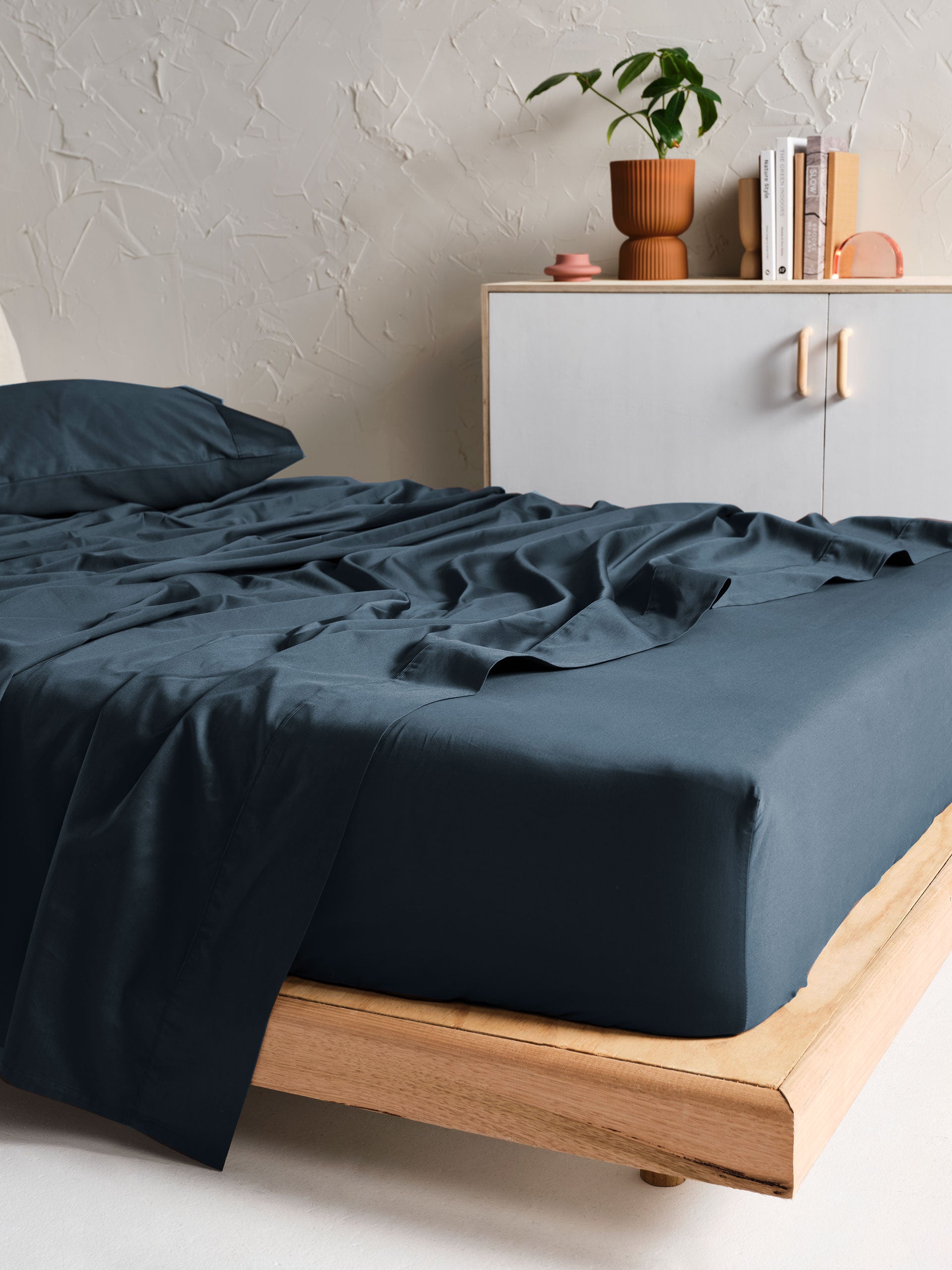 Augusta Navy Fitted Sheet 50cm