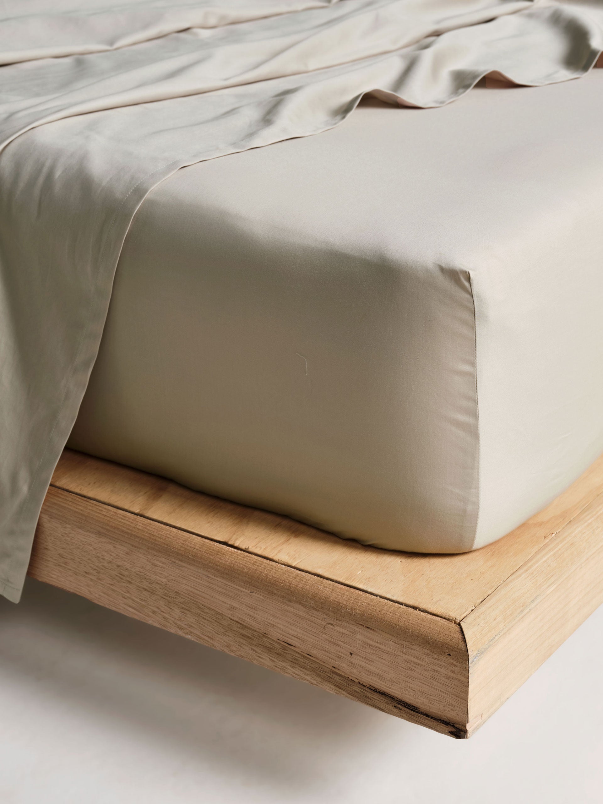 Augusta Long Single Fitted Sheet | White