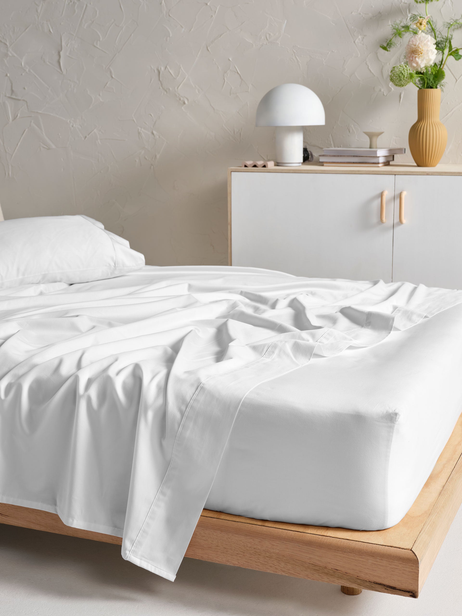 Augusta White Flat Sheet