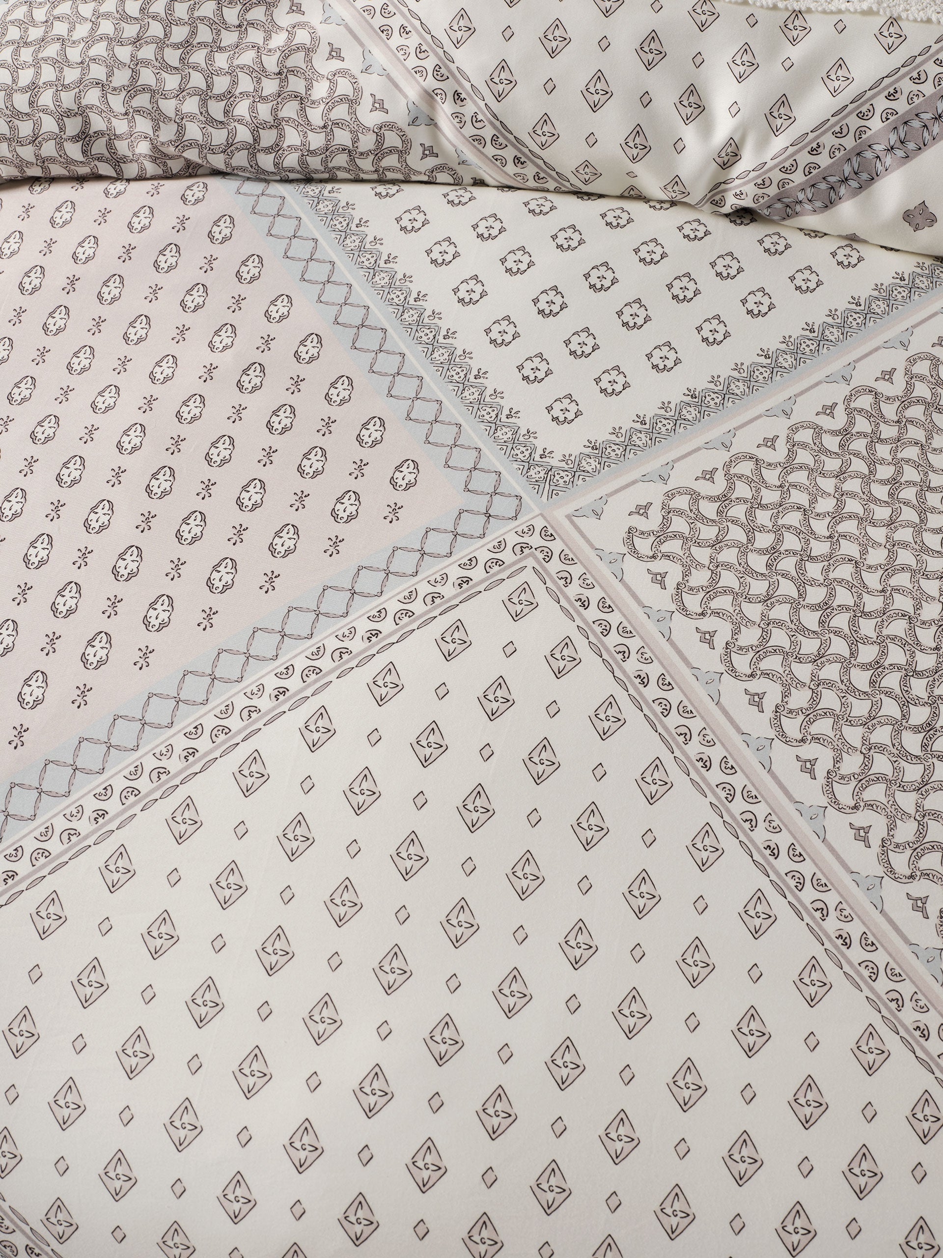 Avene Quilt Cover Set