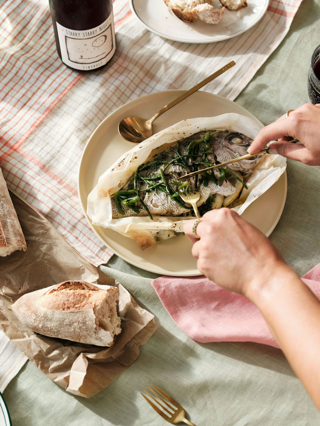 Nimes Wasabi Tablecloth
