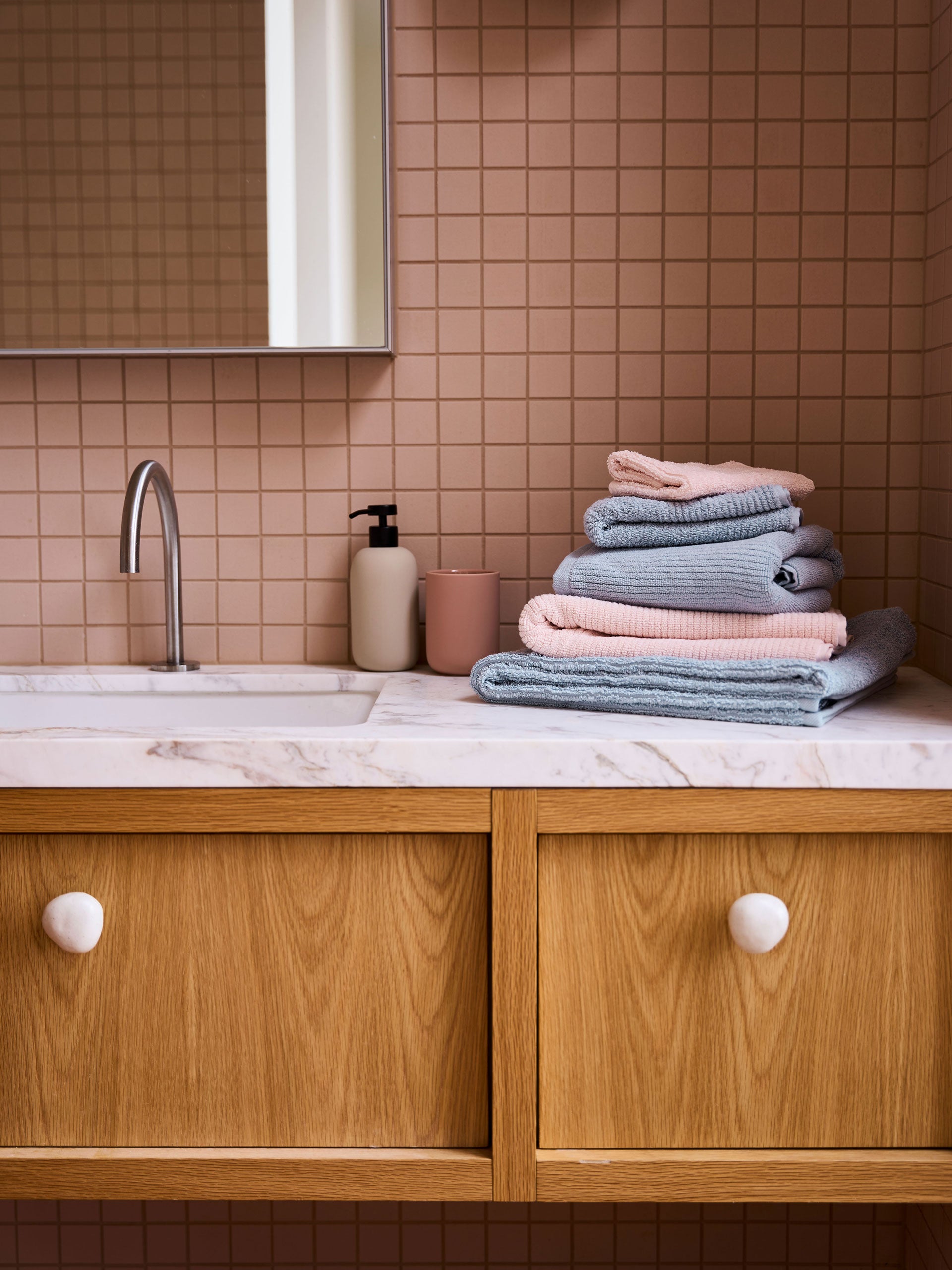 Reed Blue Towel Collection
