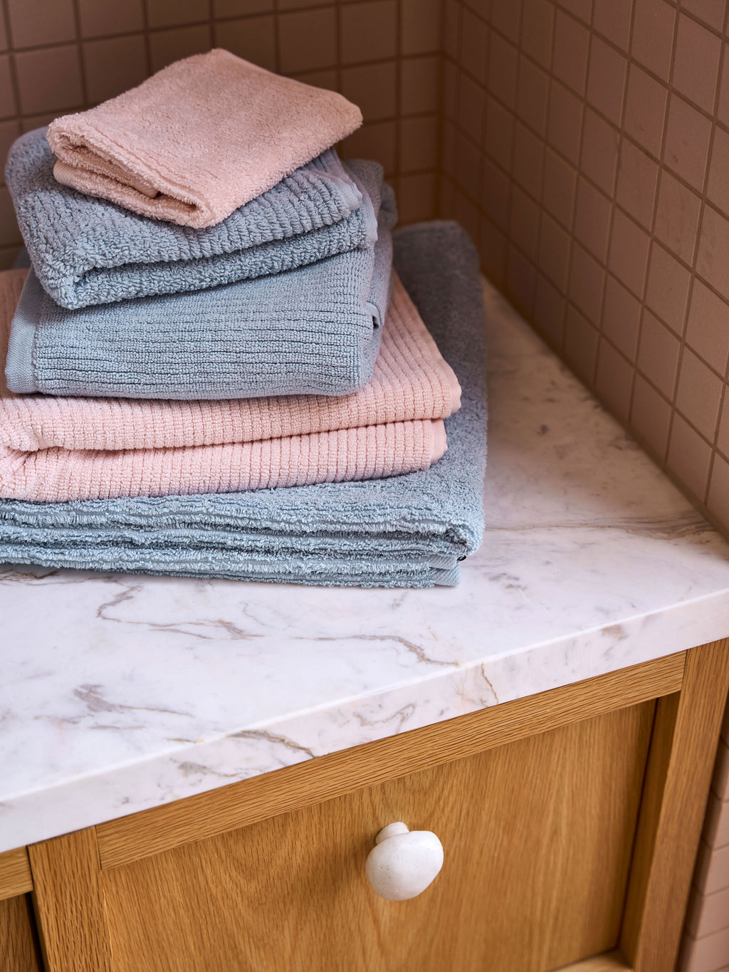 Reed Pink Towel Collection