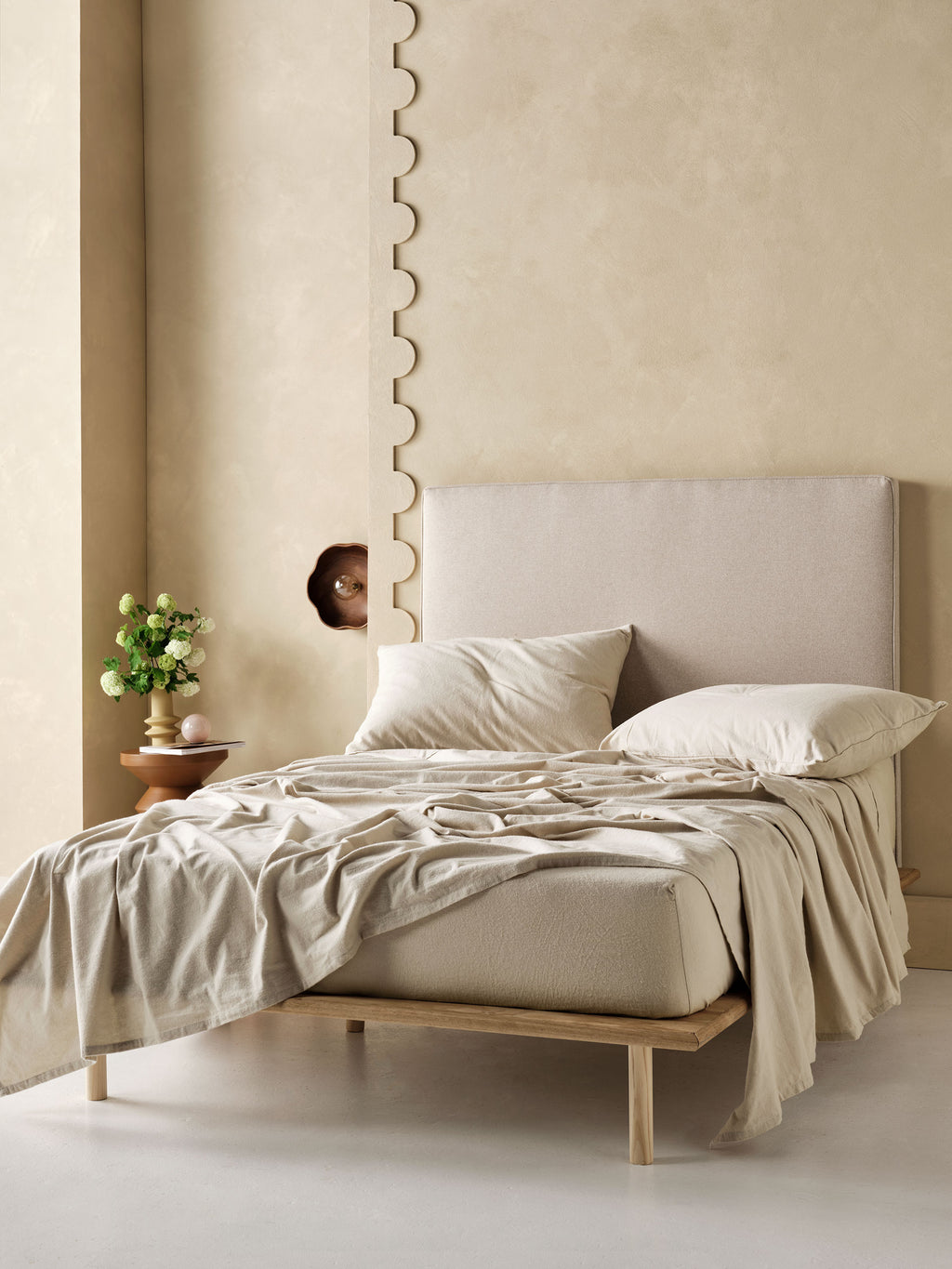 Lettie Taupe Sheet Set