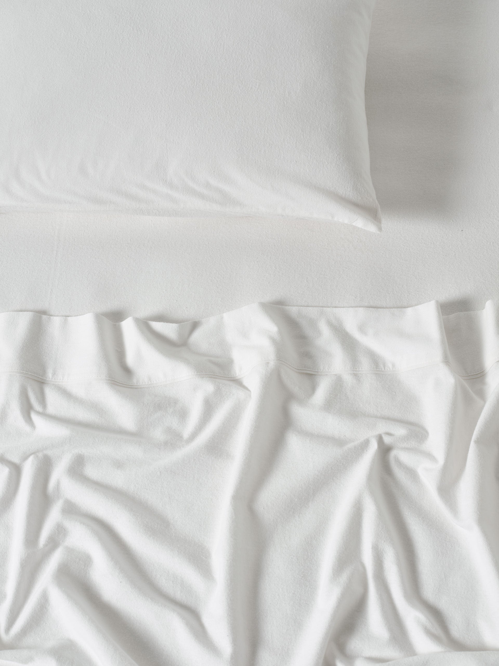 Lettie White Sheet Set