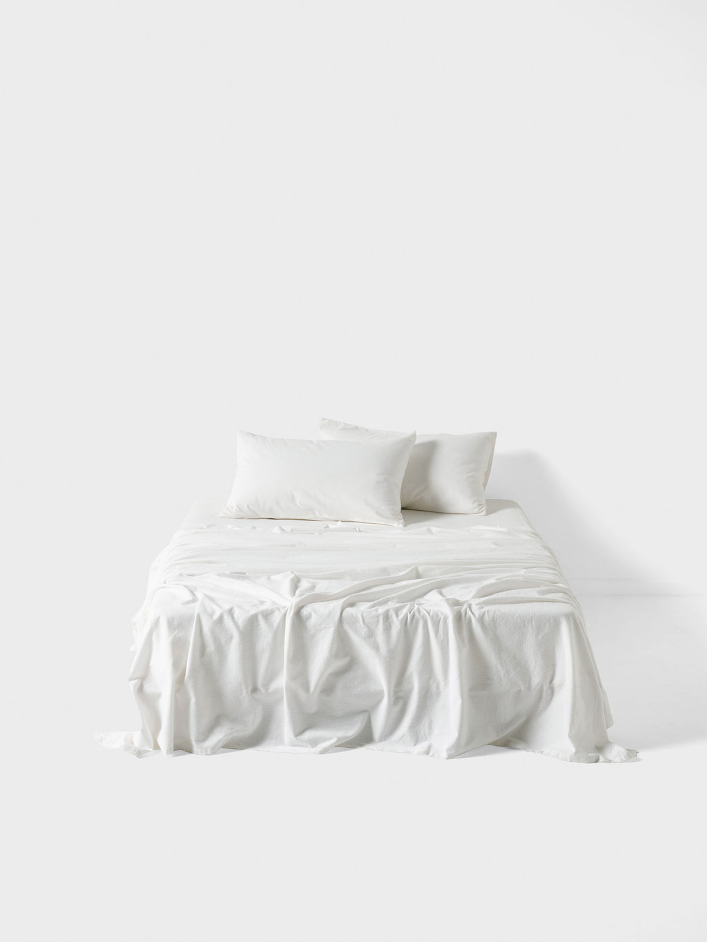 Lettie White Sheet Set