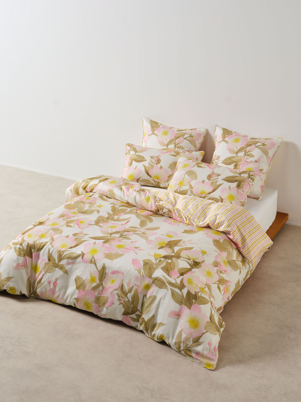 Camellia Quilt Cover Set