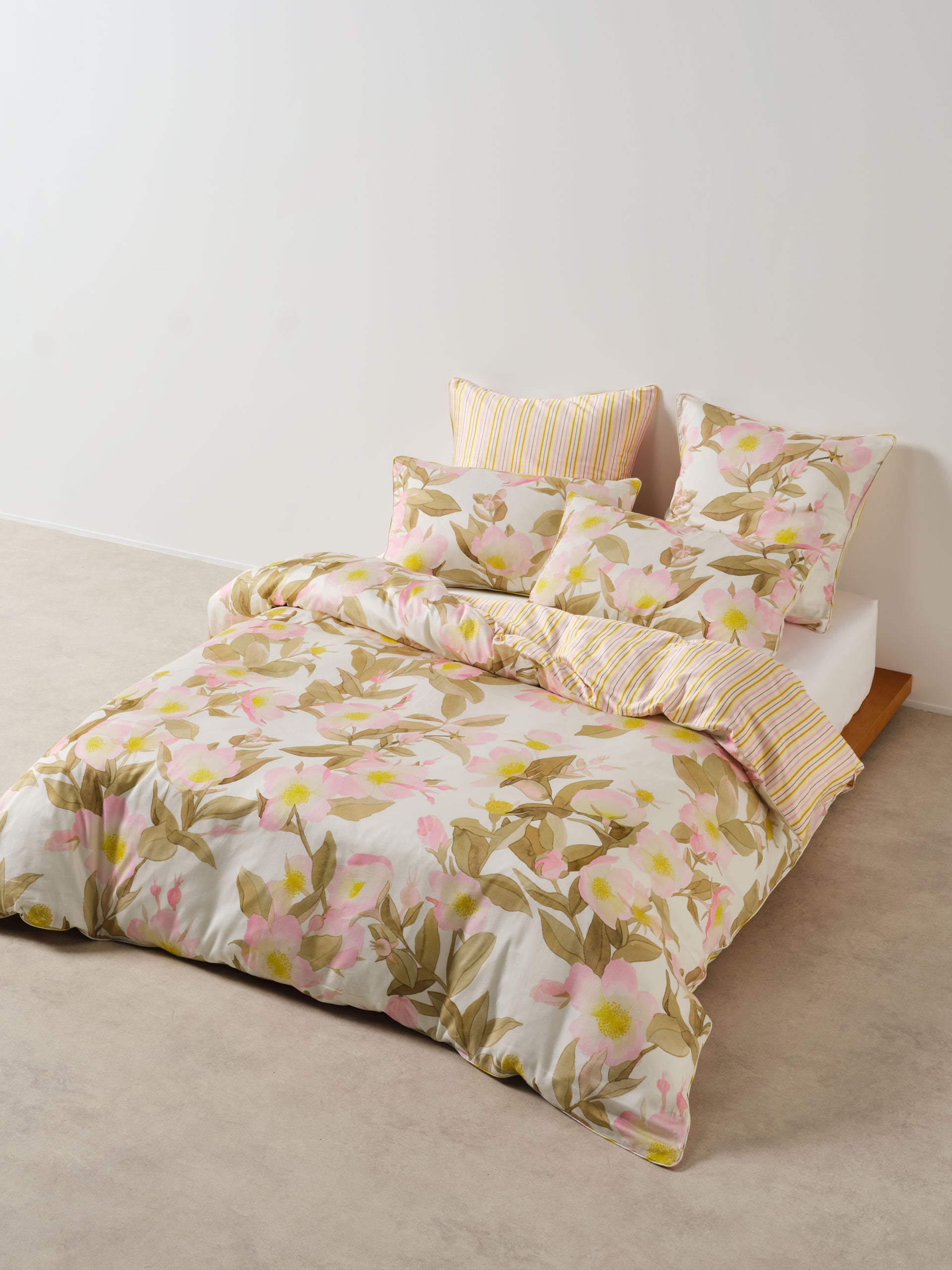 Camellia Quilt Cover Set