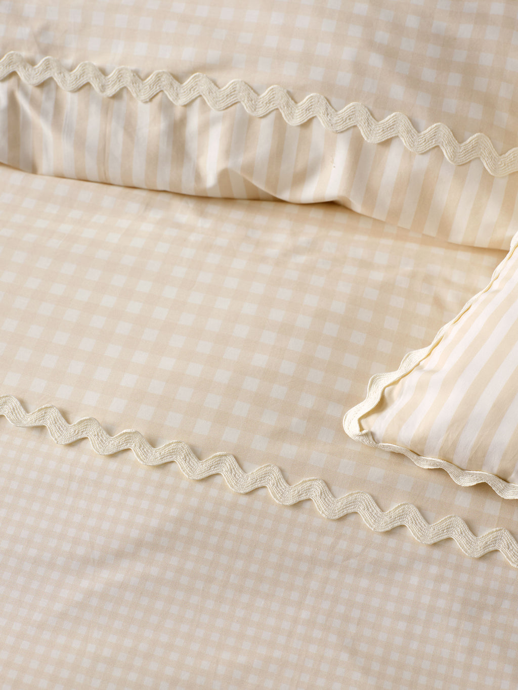 Chica Natural Quilt Cover Set