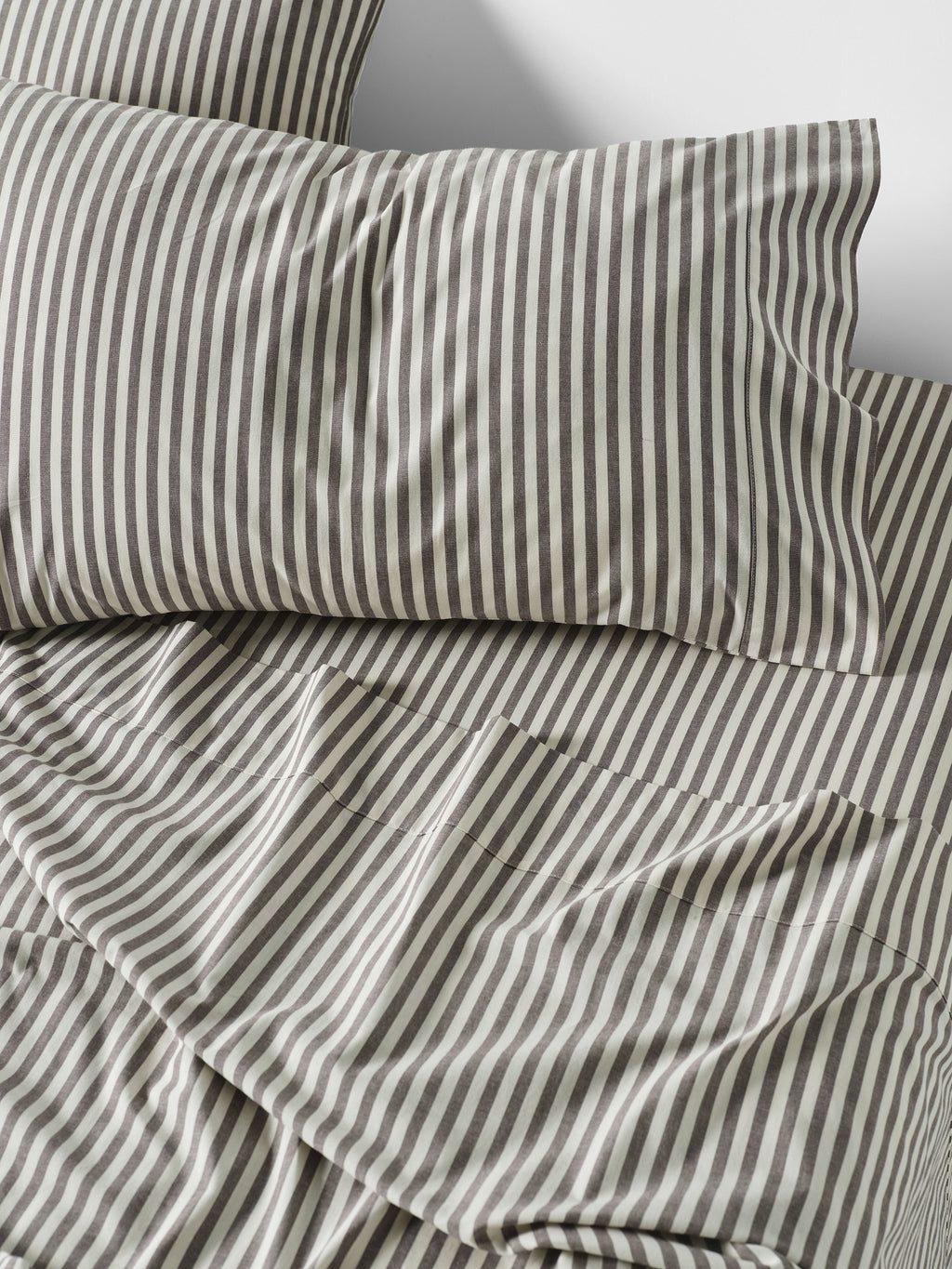 Classic Stripe Charcoal Sheet Set