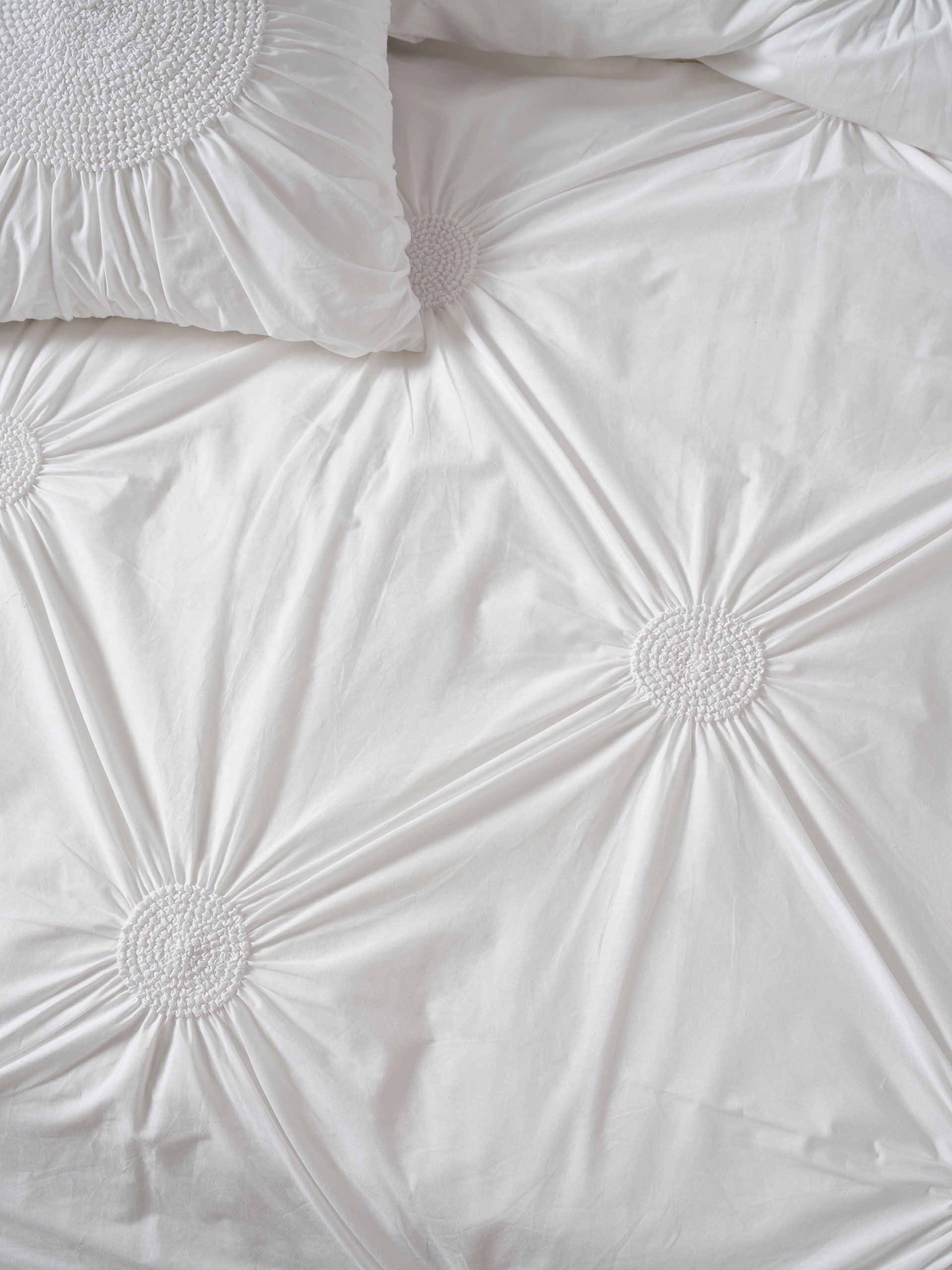 Claudia White Quilt Cover Set