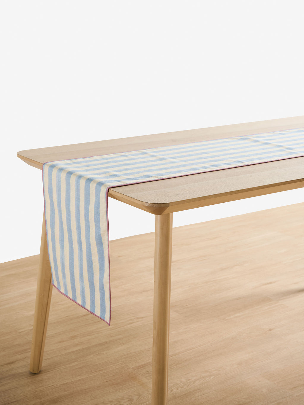 Como Chambray Table Runner