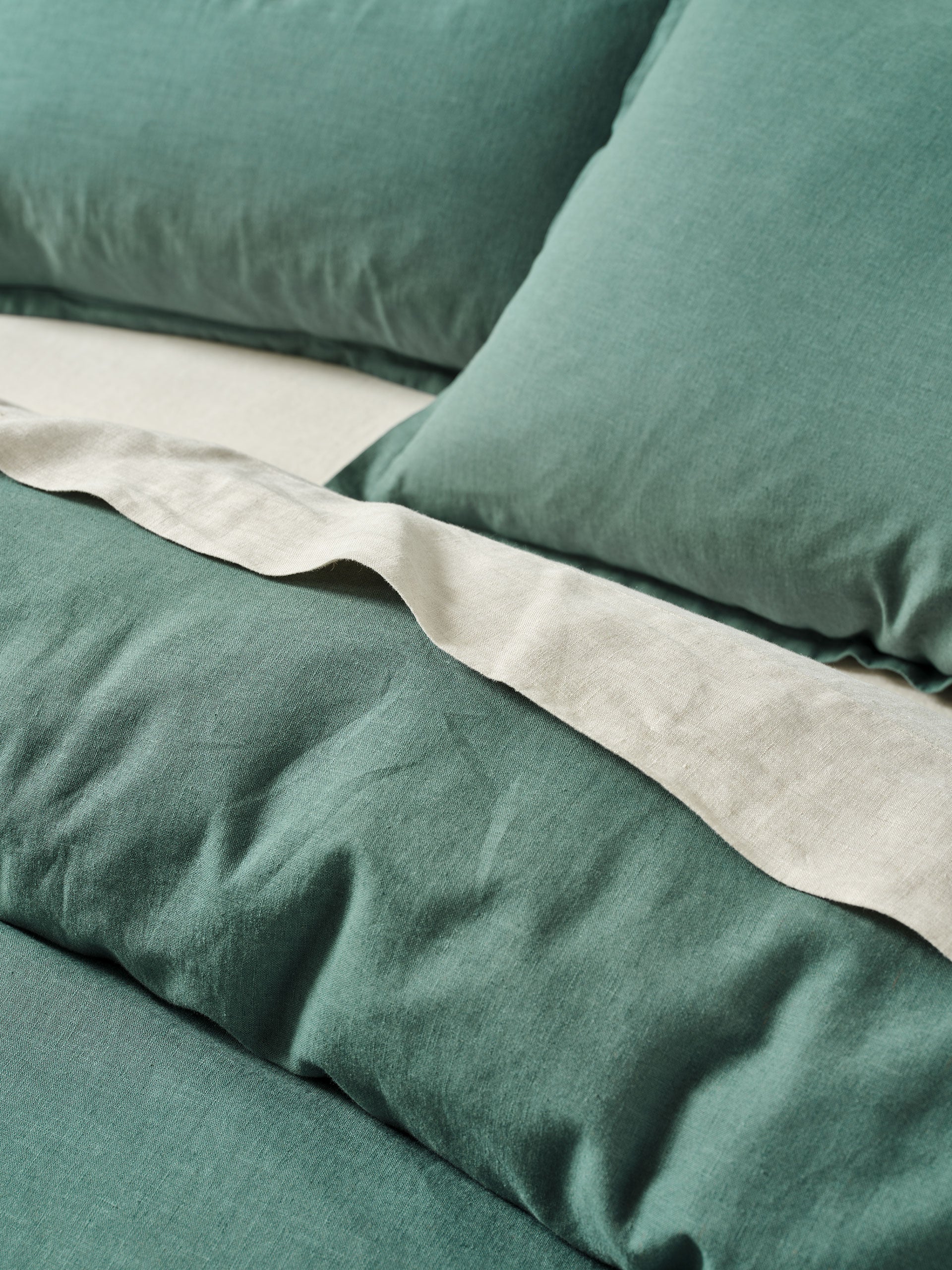 Connie Pine Quilt Cover Set