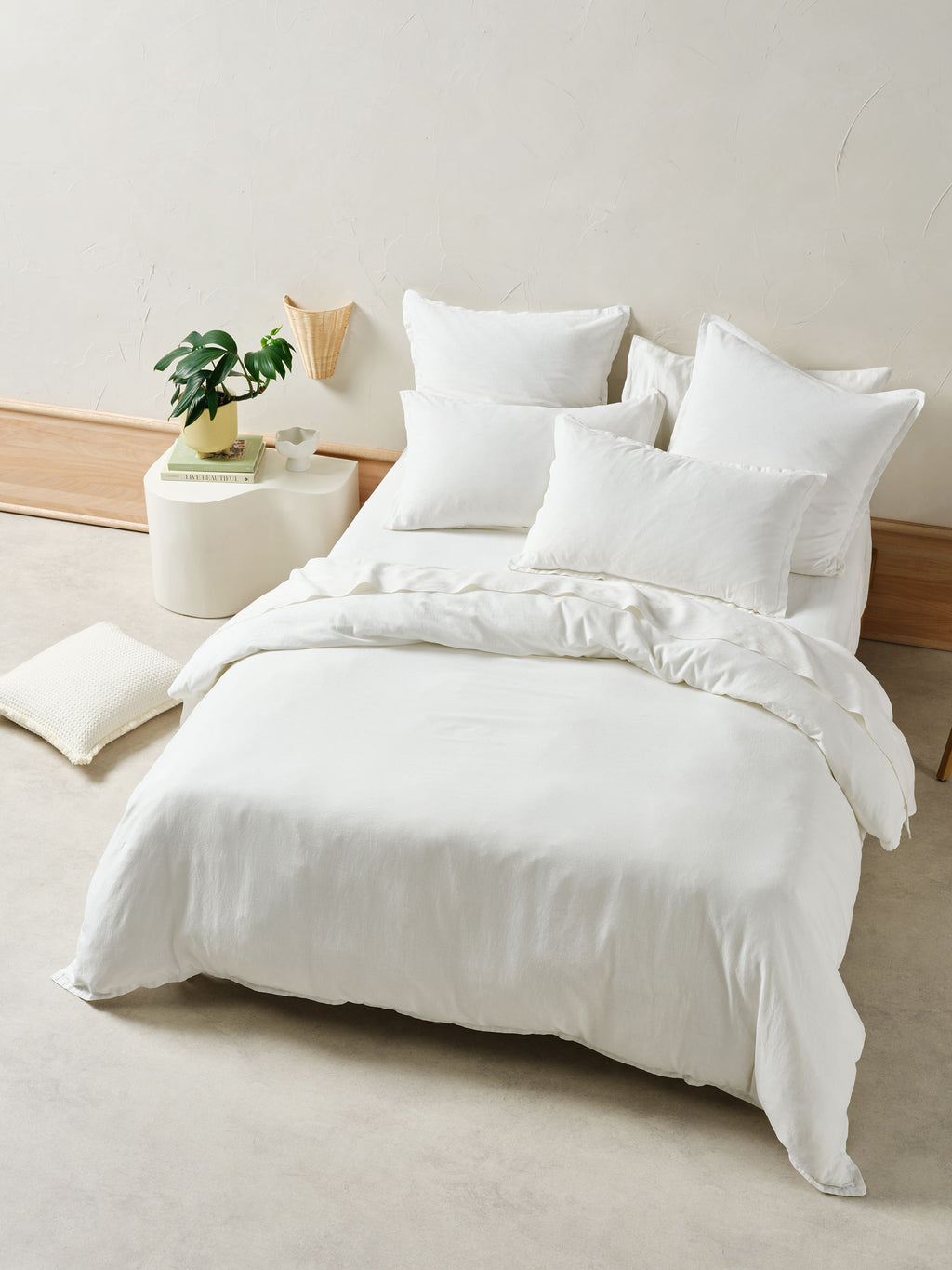 Connie White Quilt Cover Set