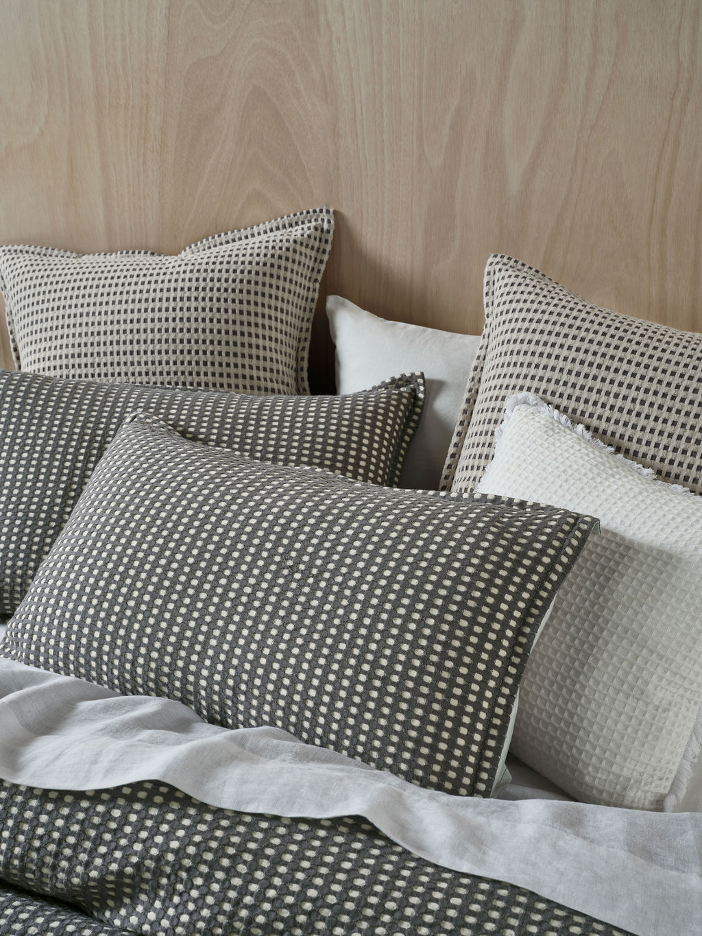 Cotswold Shadow Quilt Cover Set