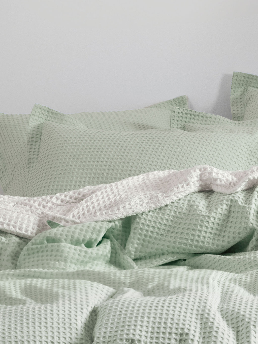 Deluxe Waffle Mist Quilt Cover Set