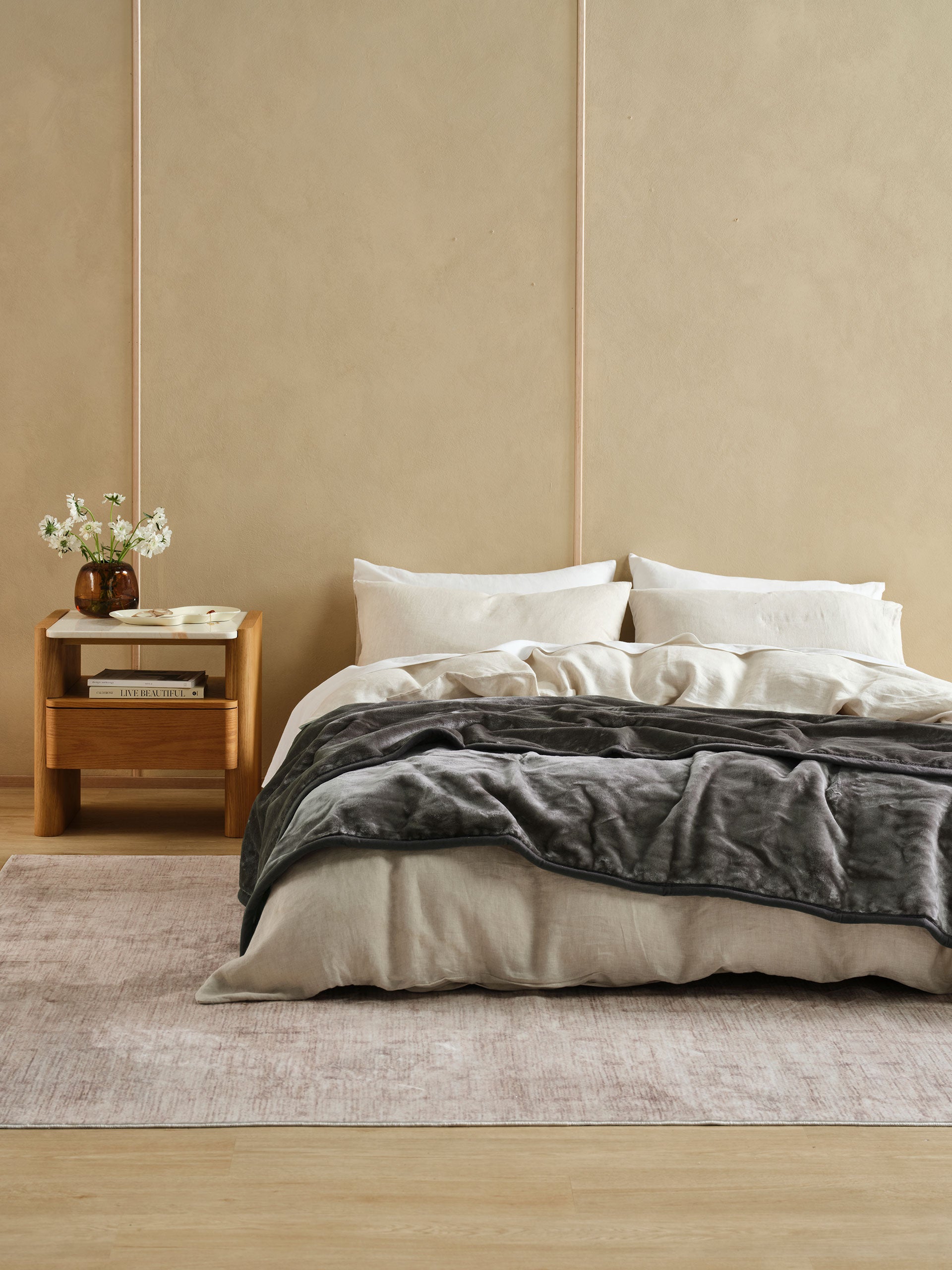Dover Shadow Blanket