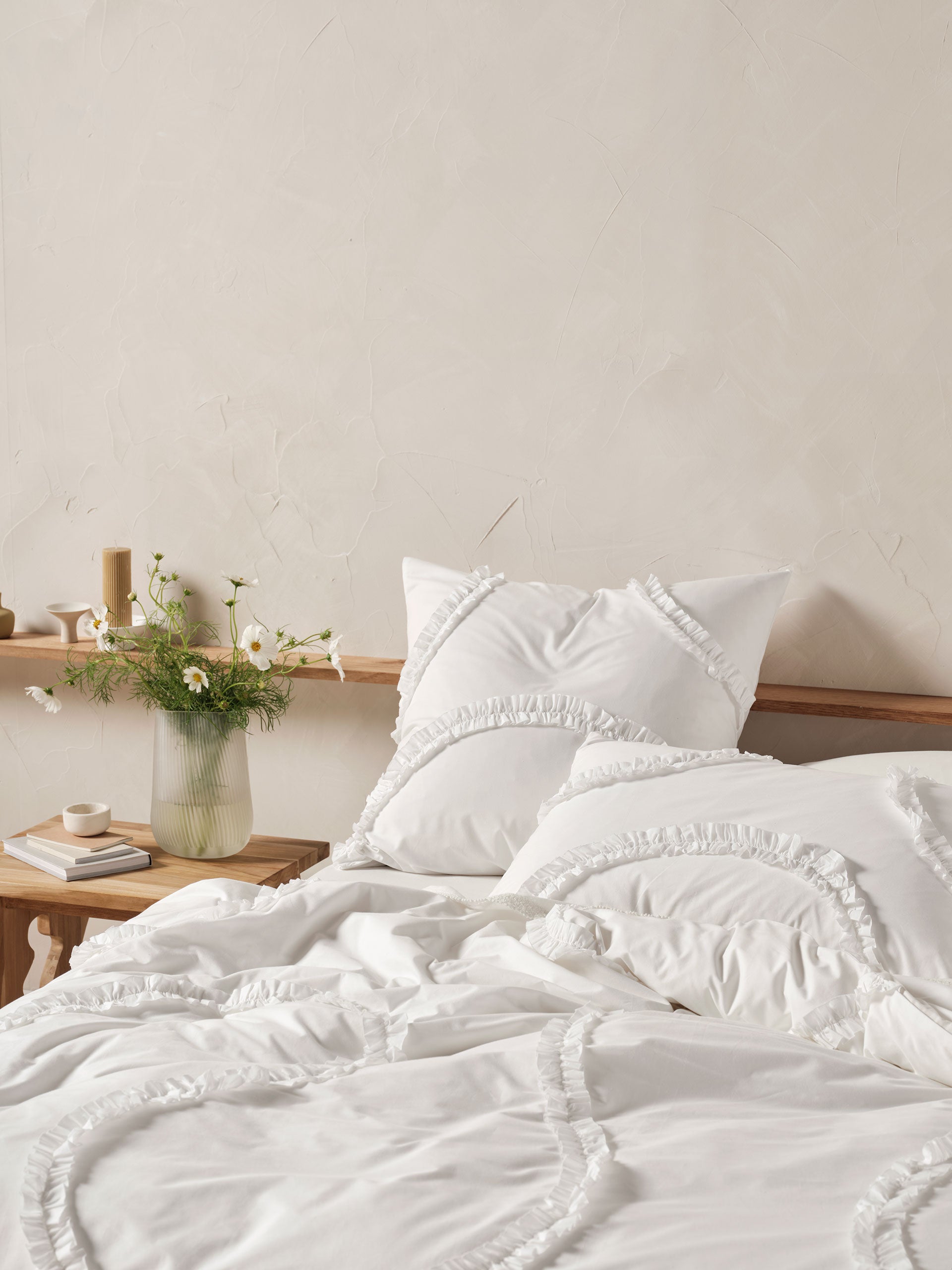 Gianna White Quilt Cover Set