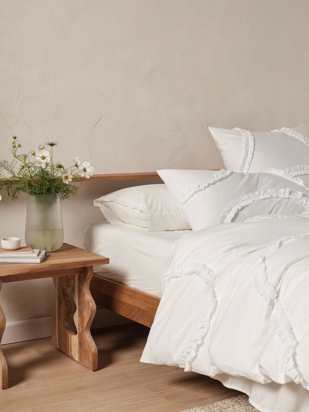 Gianna White Quilt Cover Set