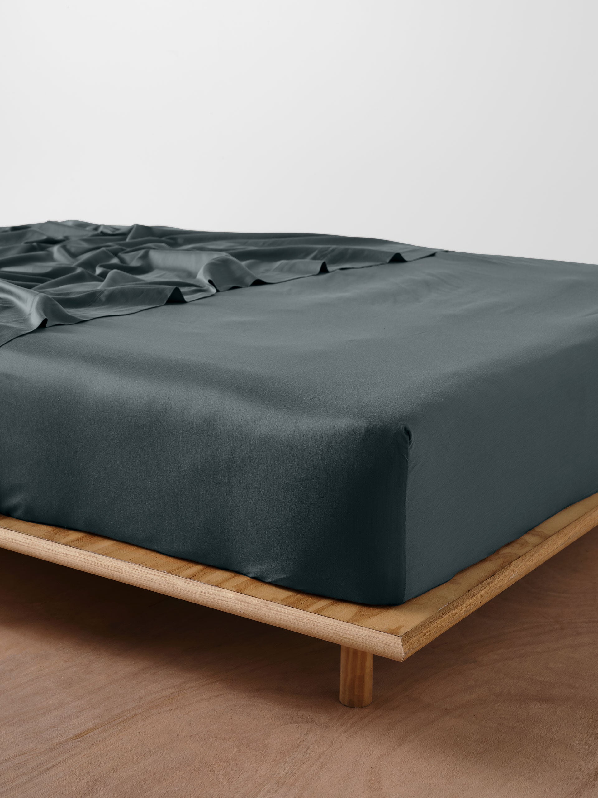Haven Slate Fitted Sheet 50cm
