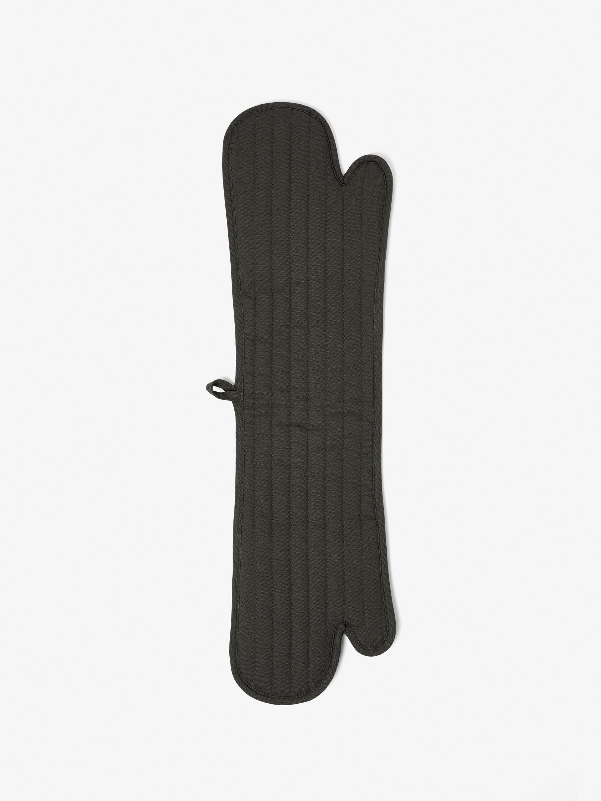 Holmes Magnet Double-Oven Glove