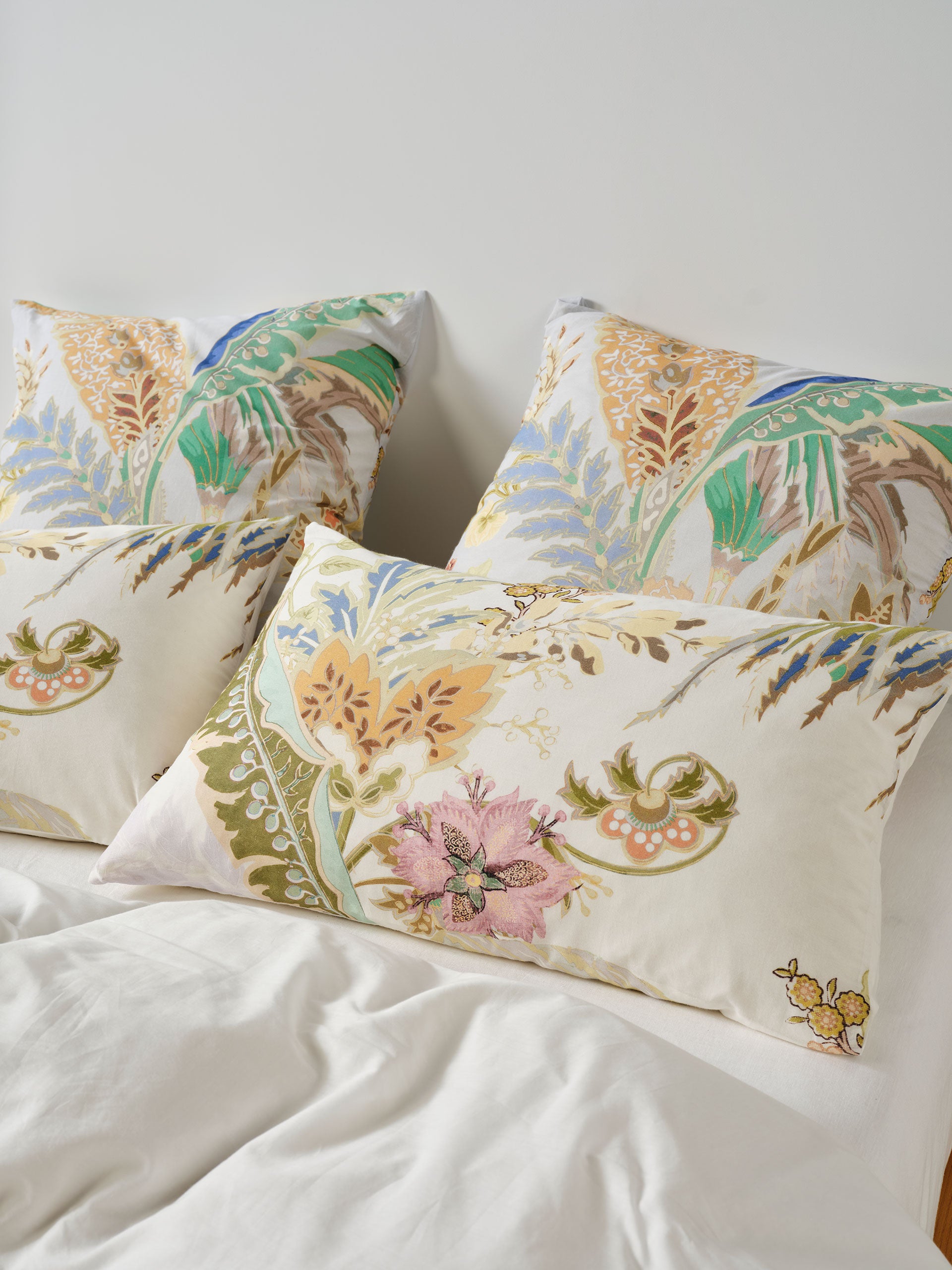 Larissa Quilt Cover Set