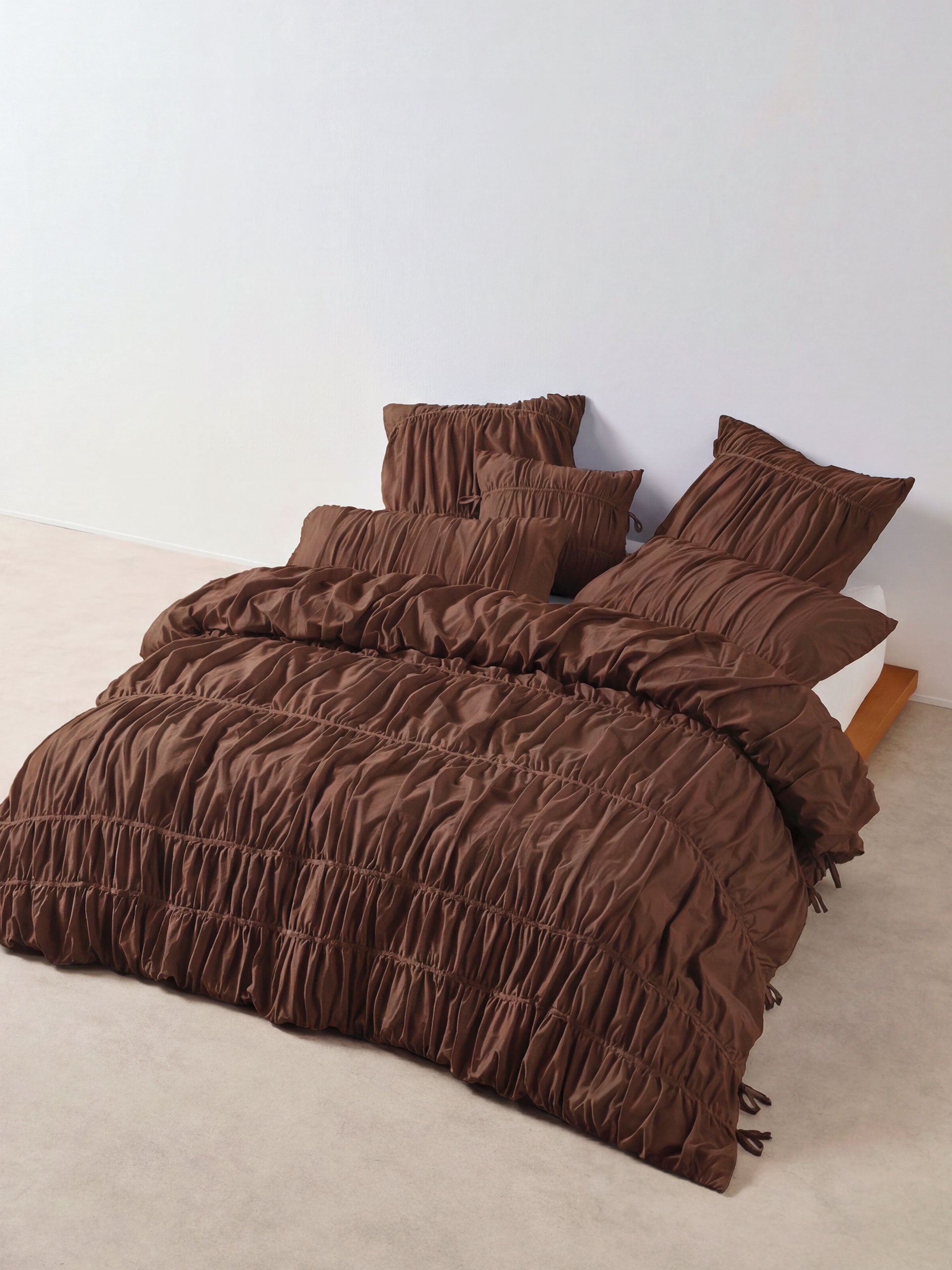 Layla Chocolate Quilt Cover Set