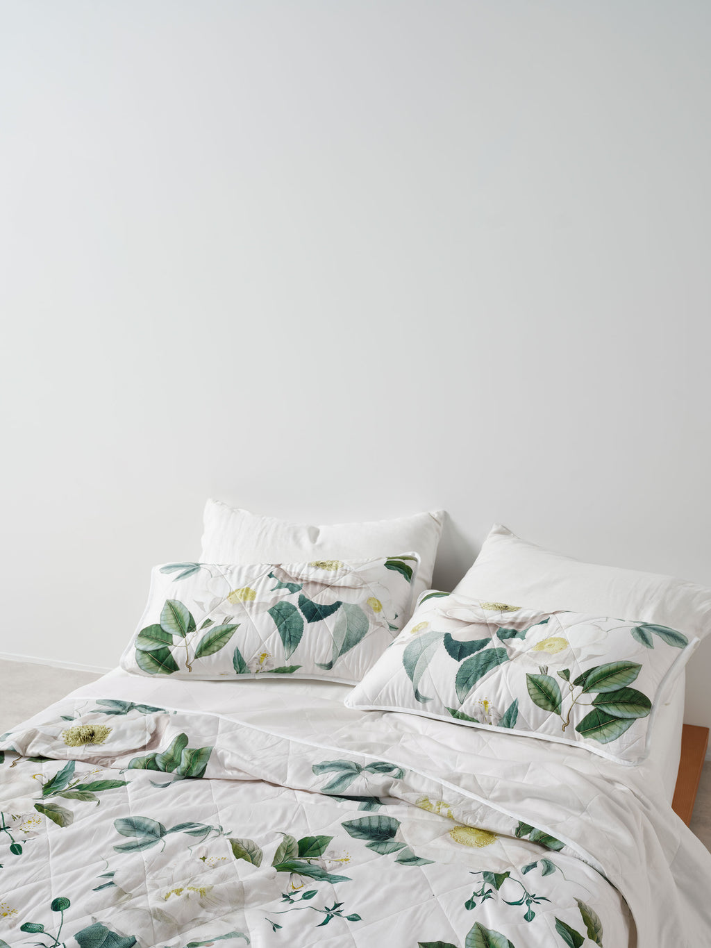 Loretta Pillow Sham Set