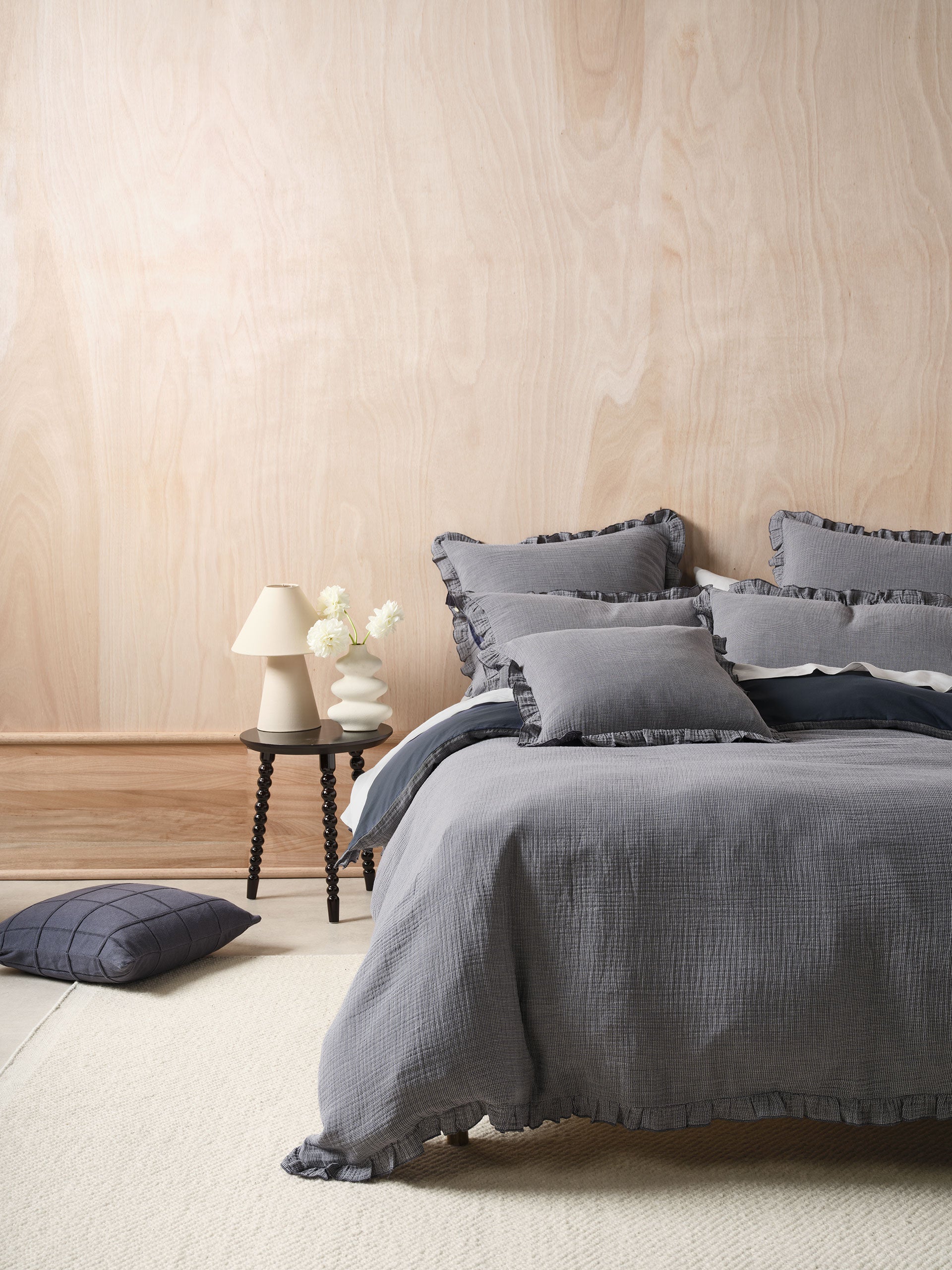 Lucy Navy Quilt Cover Set