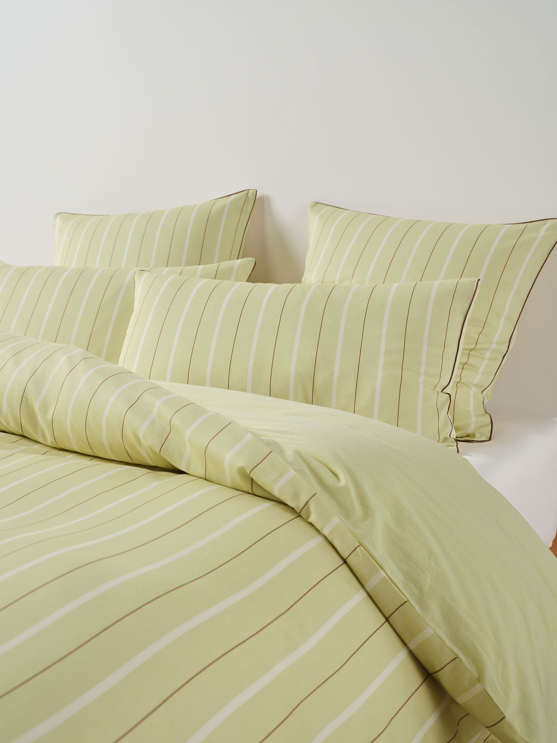 Monday Stripe Pear Quilt Cover Set