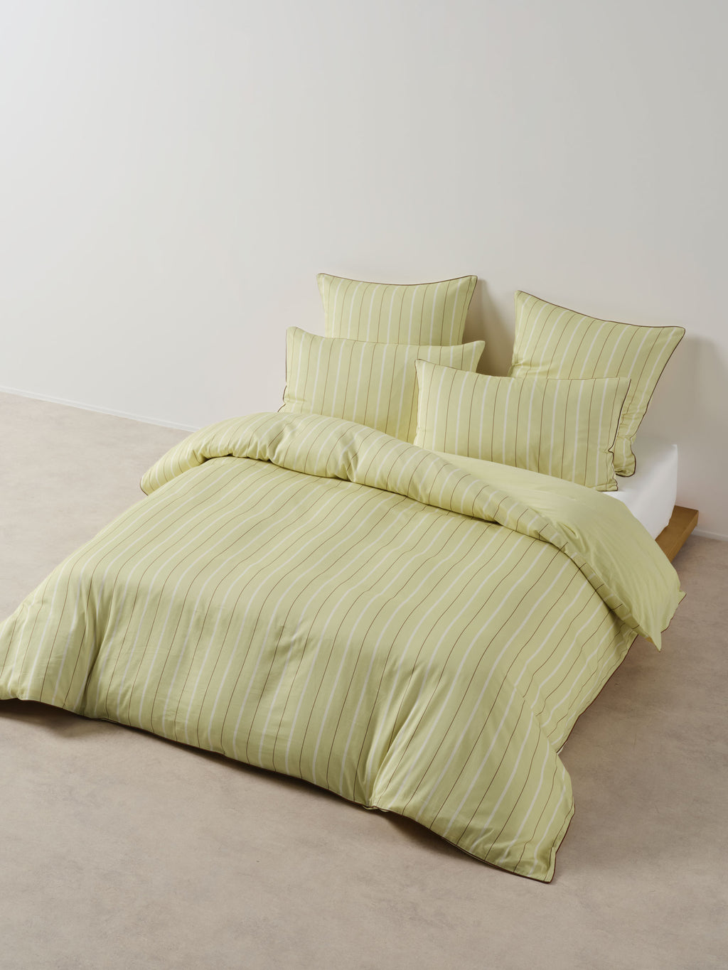 Monday Stripe Pear Quilt Cover Set