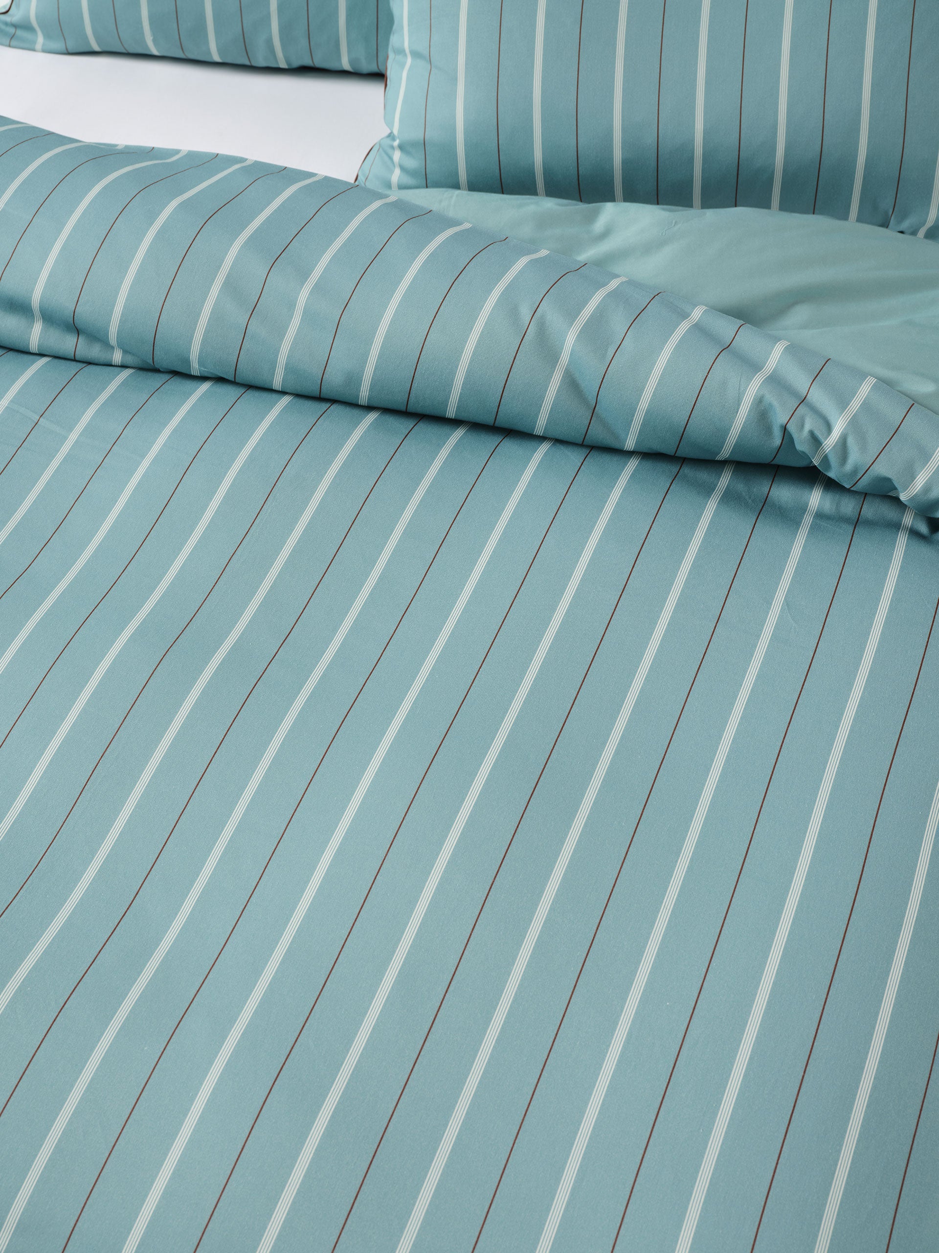 Monday Stripe Reef Quilt Cover Set