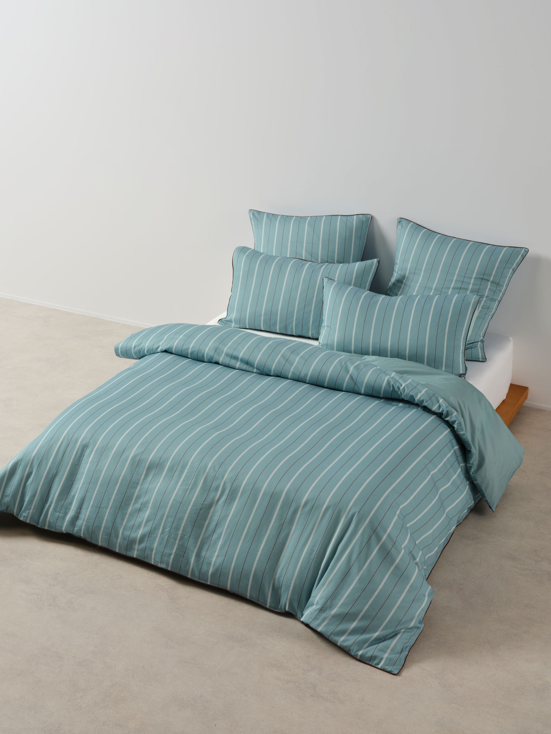 Monday Stripe Reef Quilt Cover Set