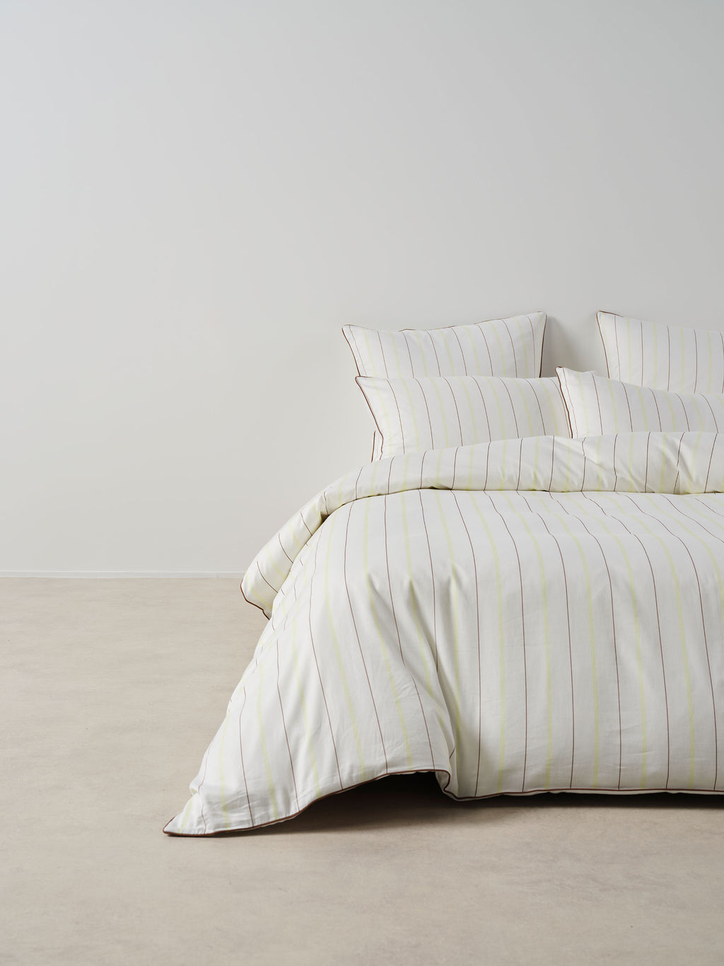 Monday Stripe White Quilt Cover Set