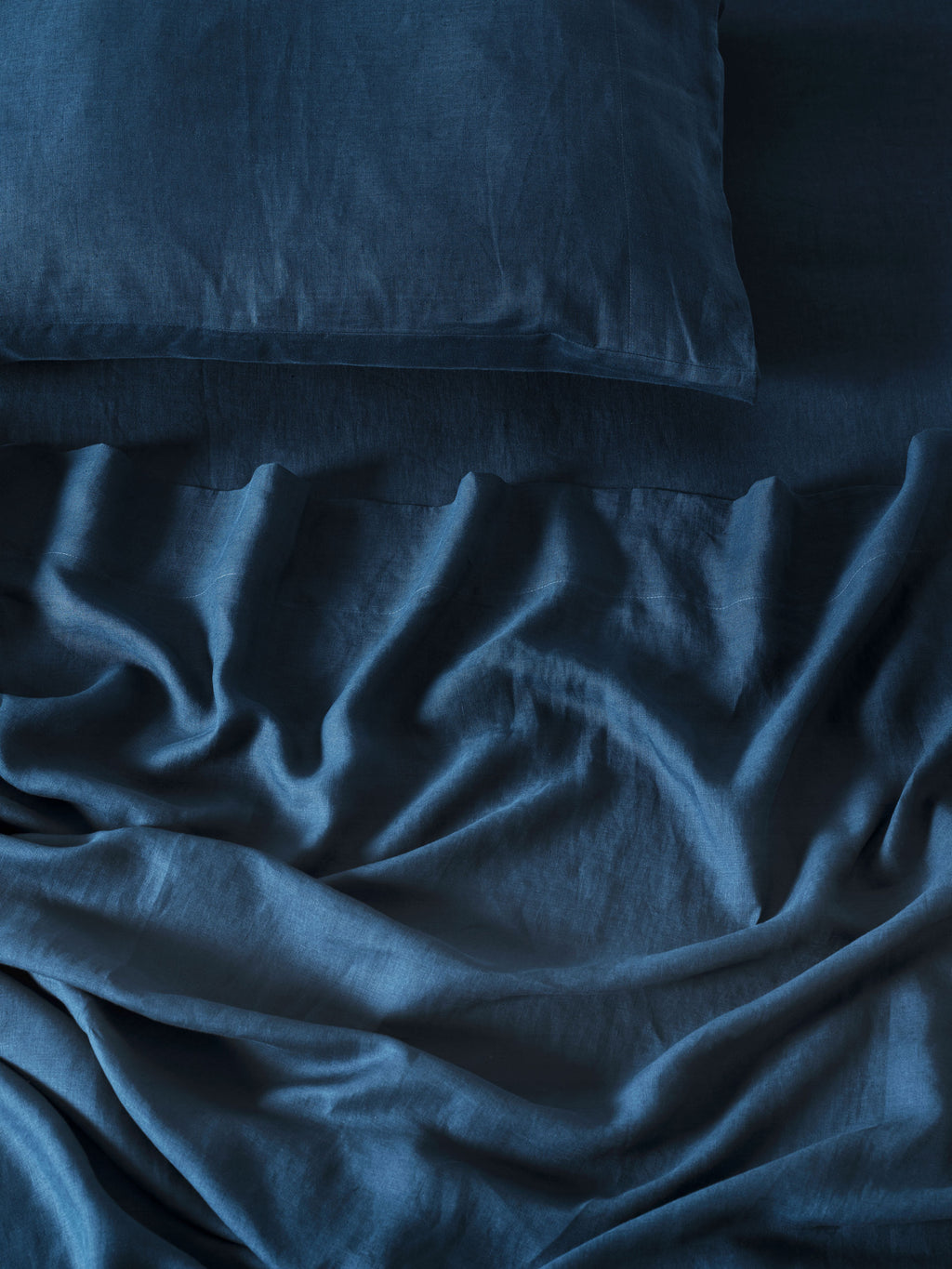 Nimes Navy Sheet Set
