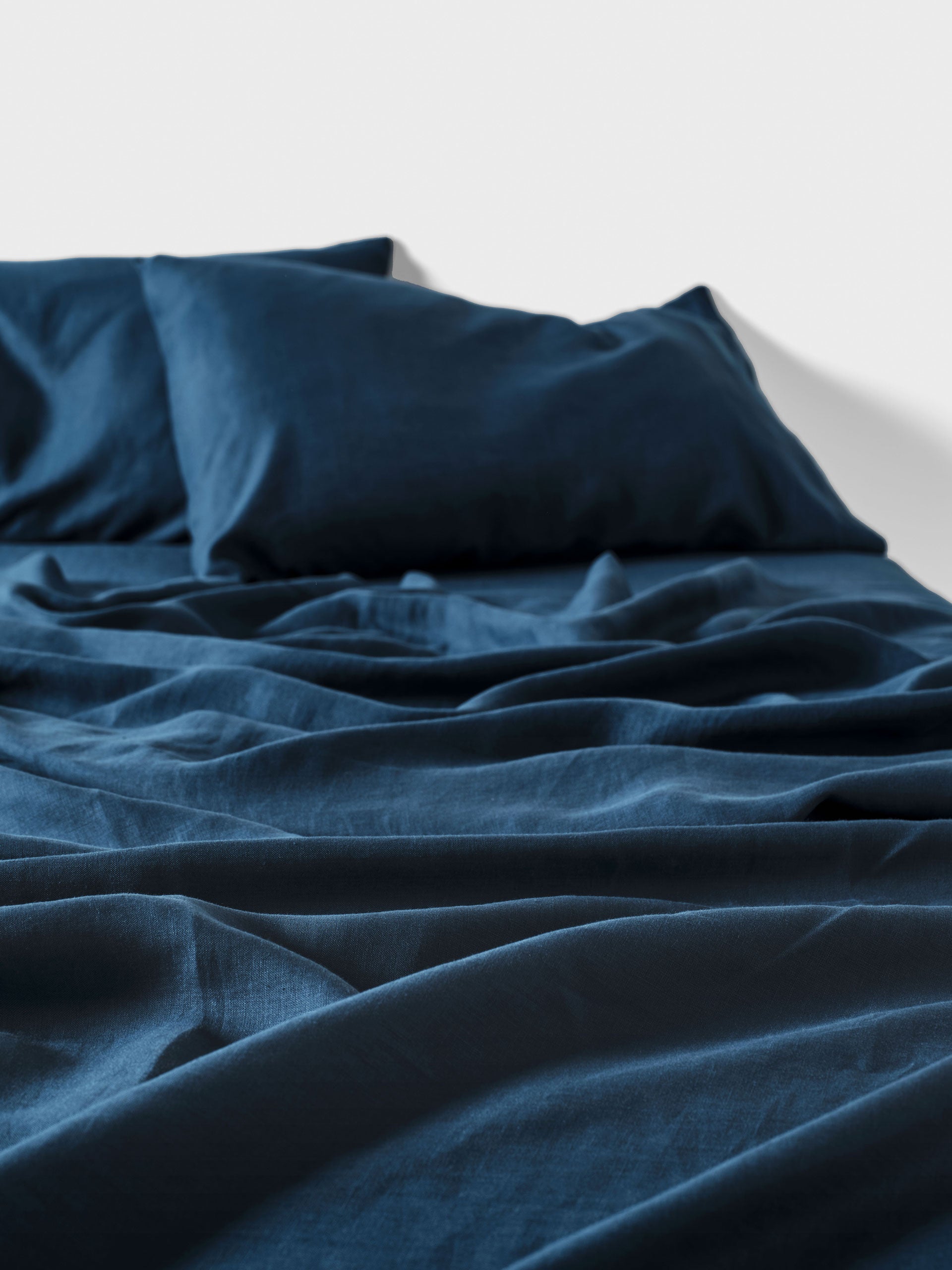 Nimes Navy Sheet Set