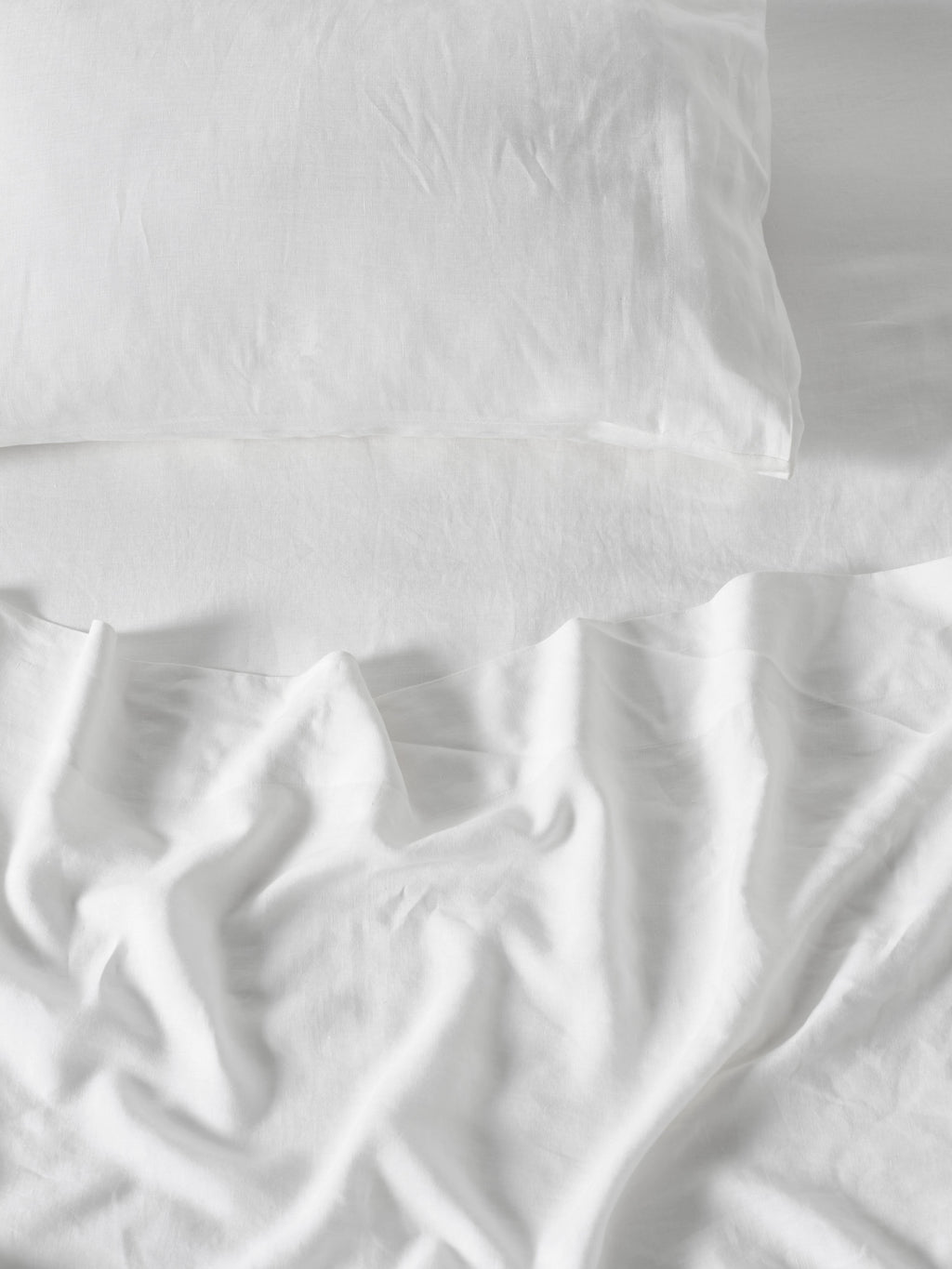 Nimes White Sheet Set