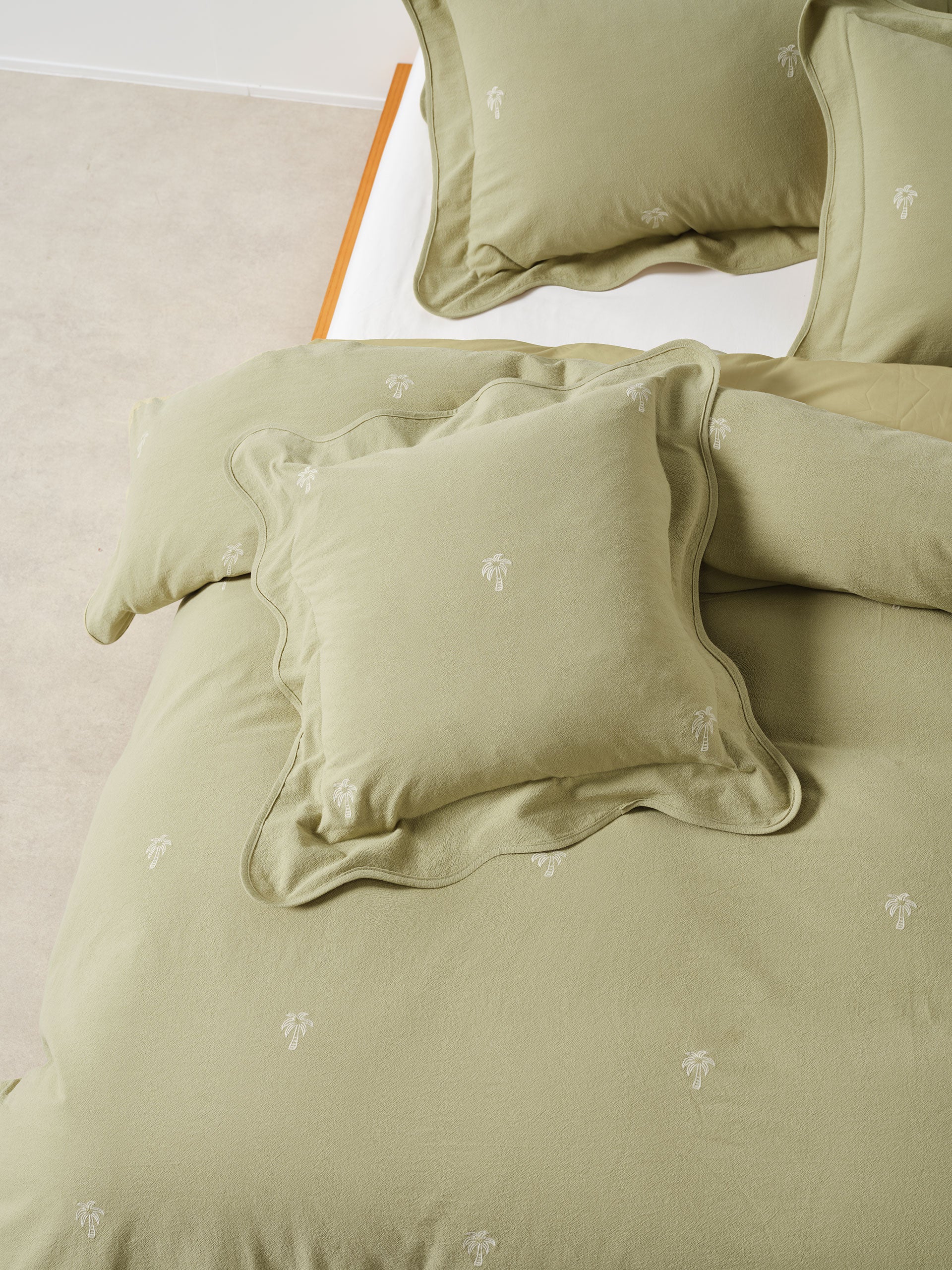 Palmier Khaki Quilt Cover Set