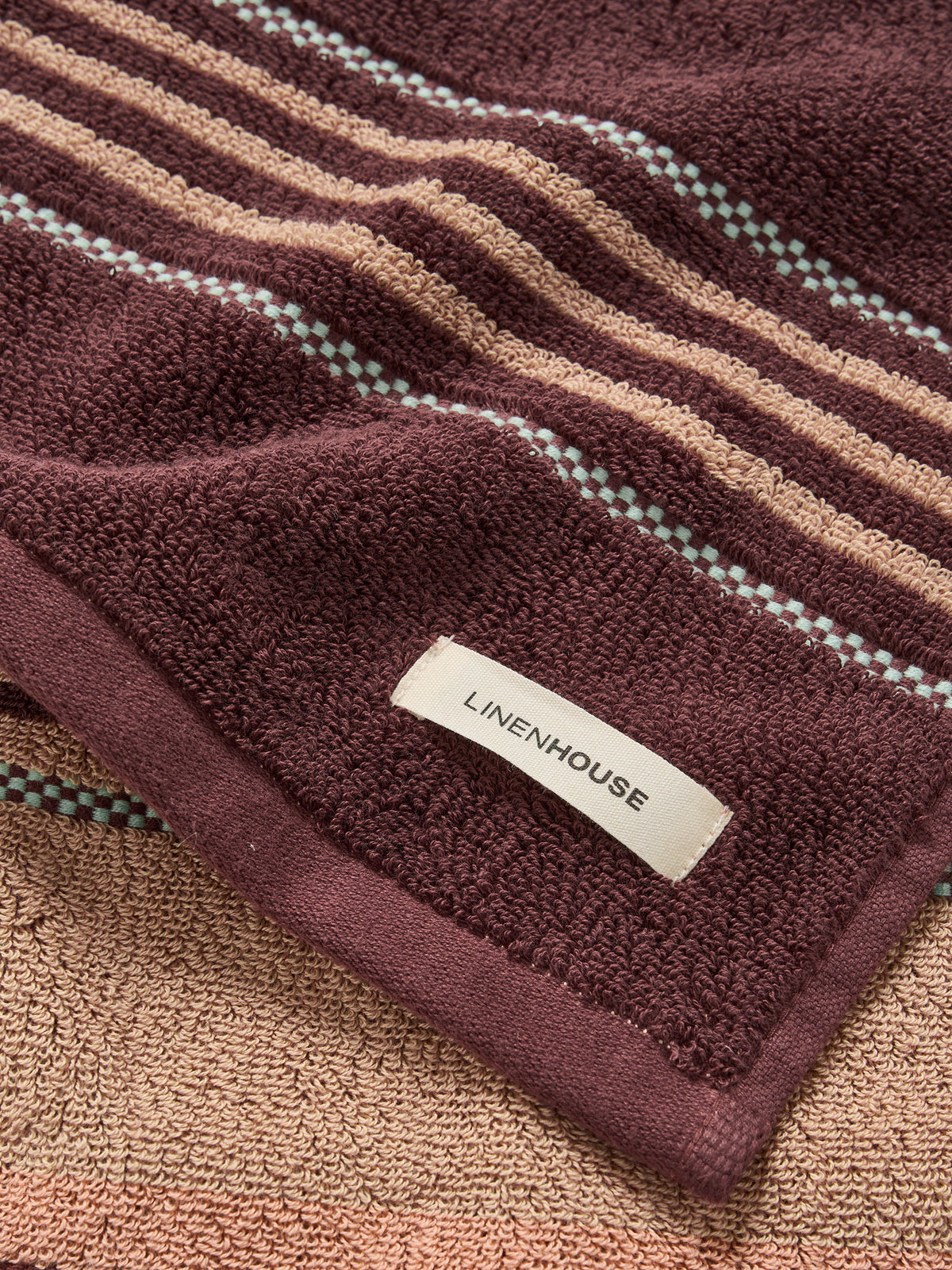 Payton Plum 4-Piece Towel Pack