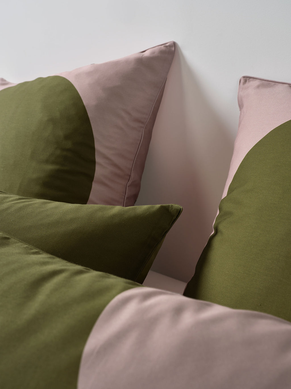 Pluto Olive Quilt Cover Set