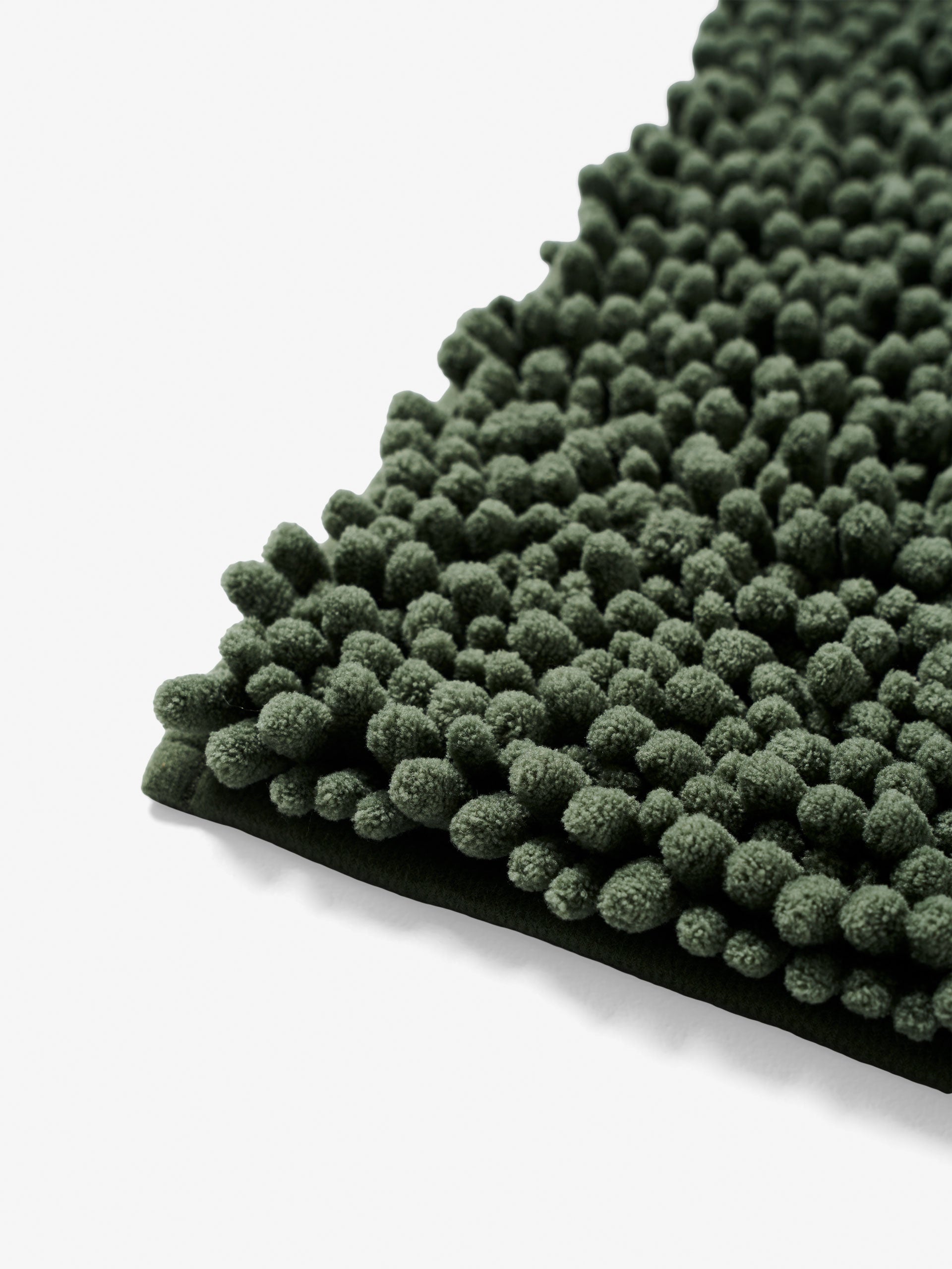 Reed Toggle Evergreen Bath Mat